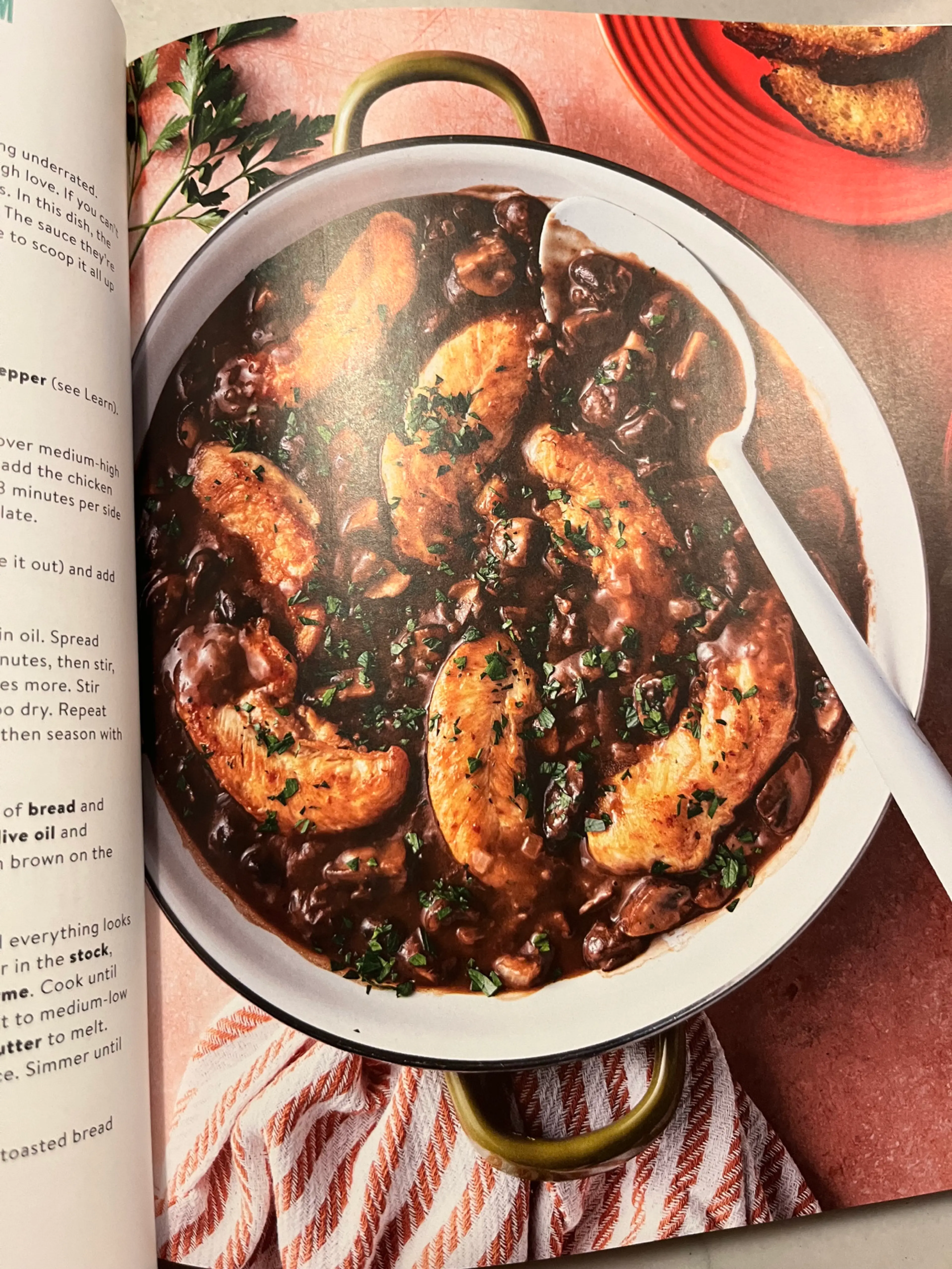 ONE-SKILLET BALSAMIC MUSHROOM BRAISED CHICKEN