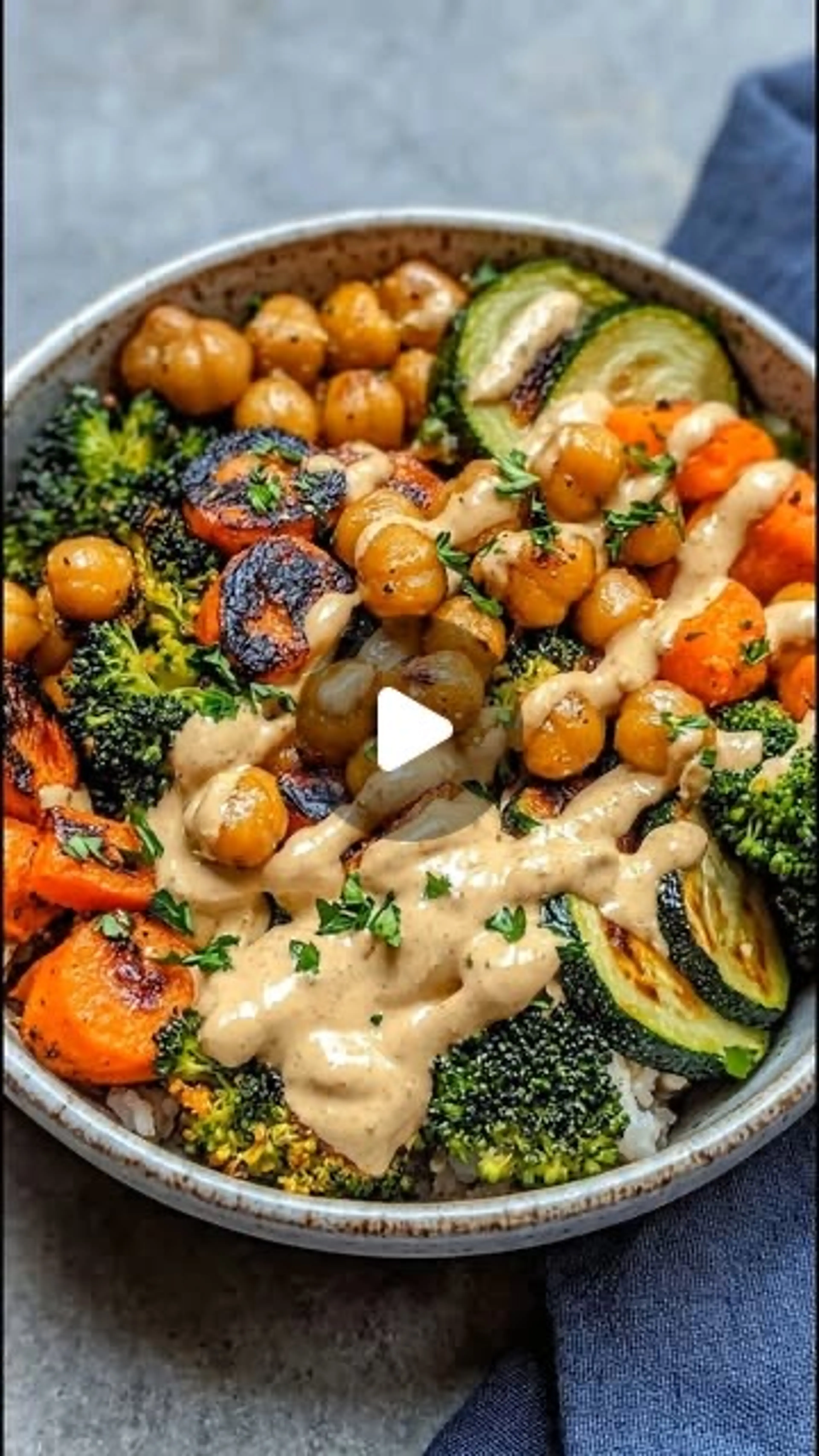 Roasted Chickpea & Veggie Bowl
