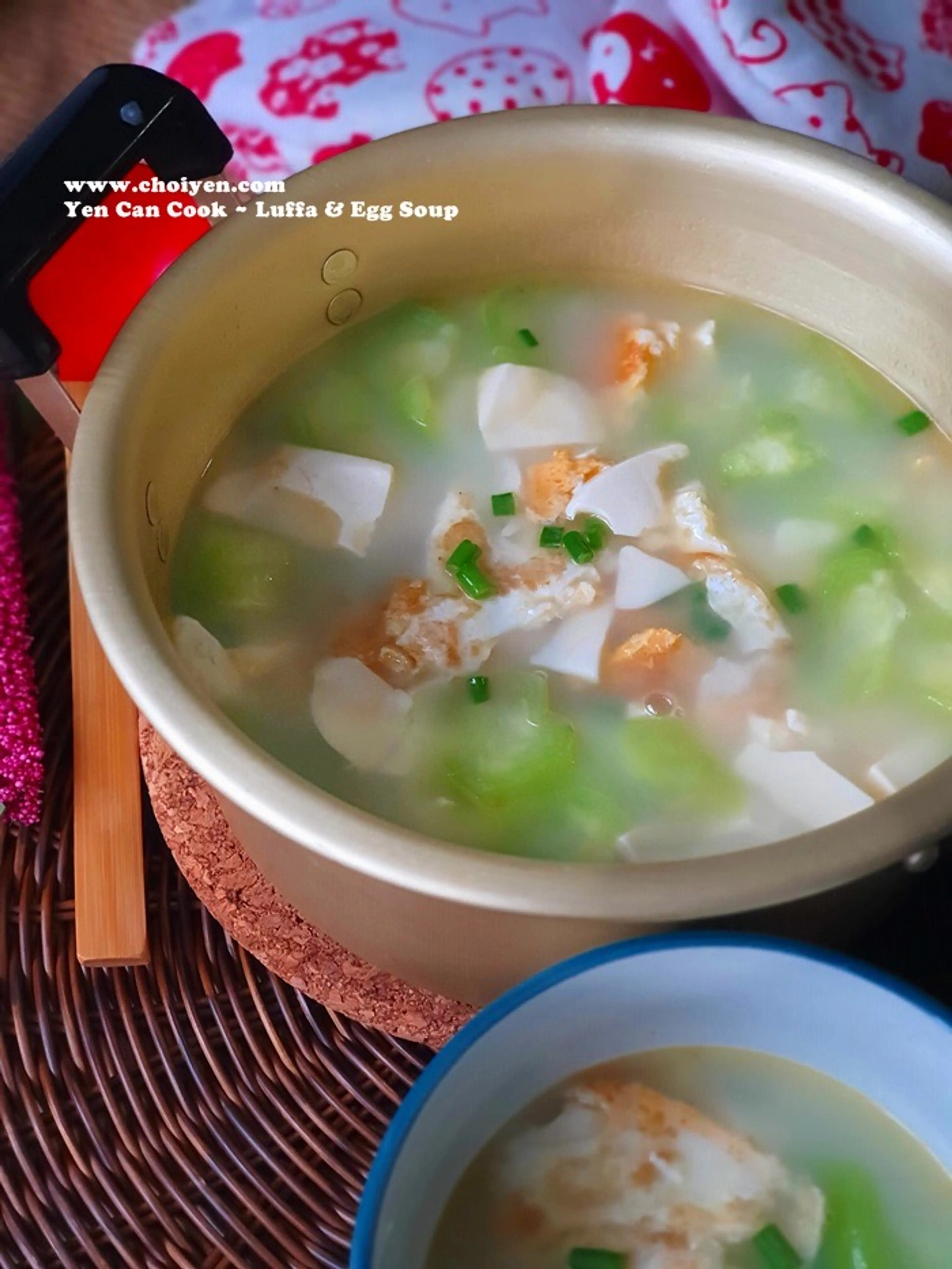 Luffa And Tofu Soup