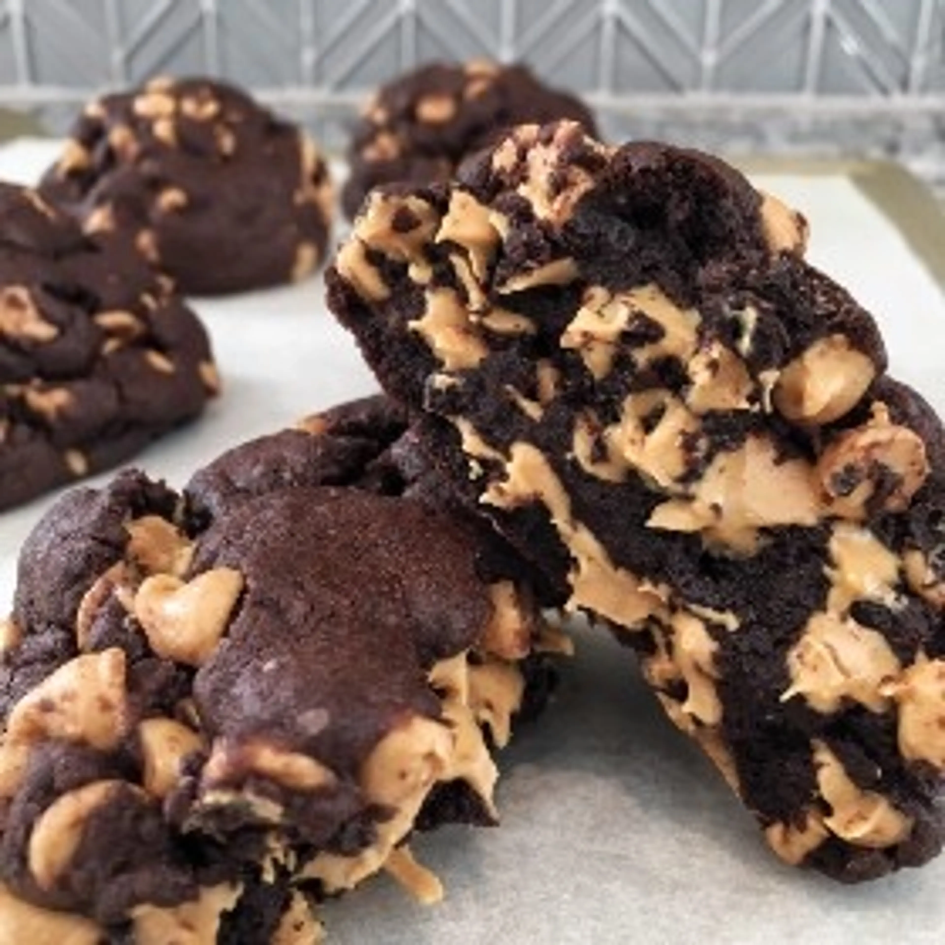 Copycat Levain Bakery Chocolate Peanut Butter Chip Cookies