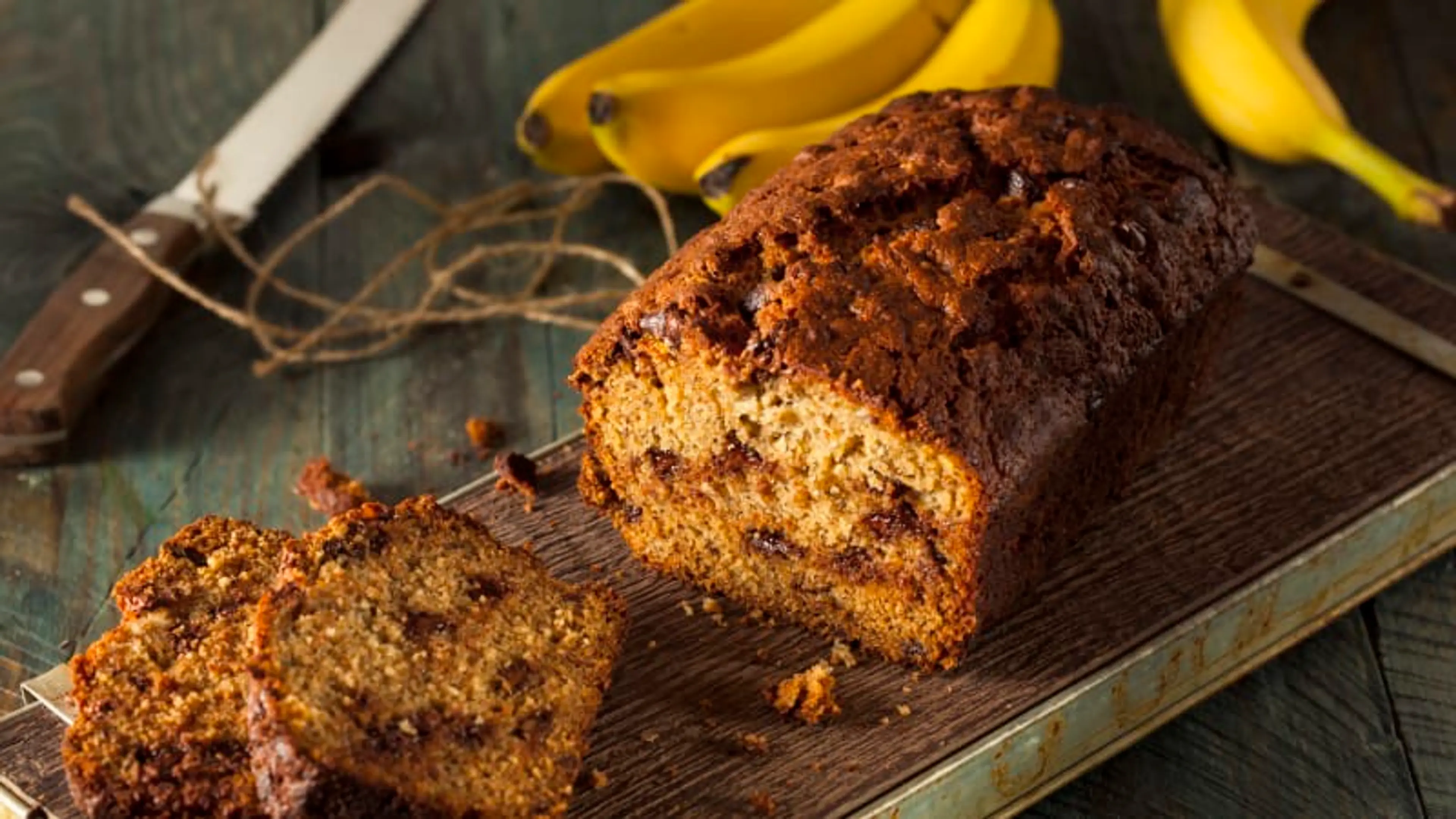 Banana bread – jednoduchý recept na banánový chlebíček s oře