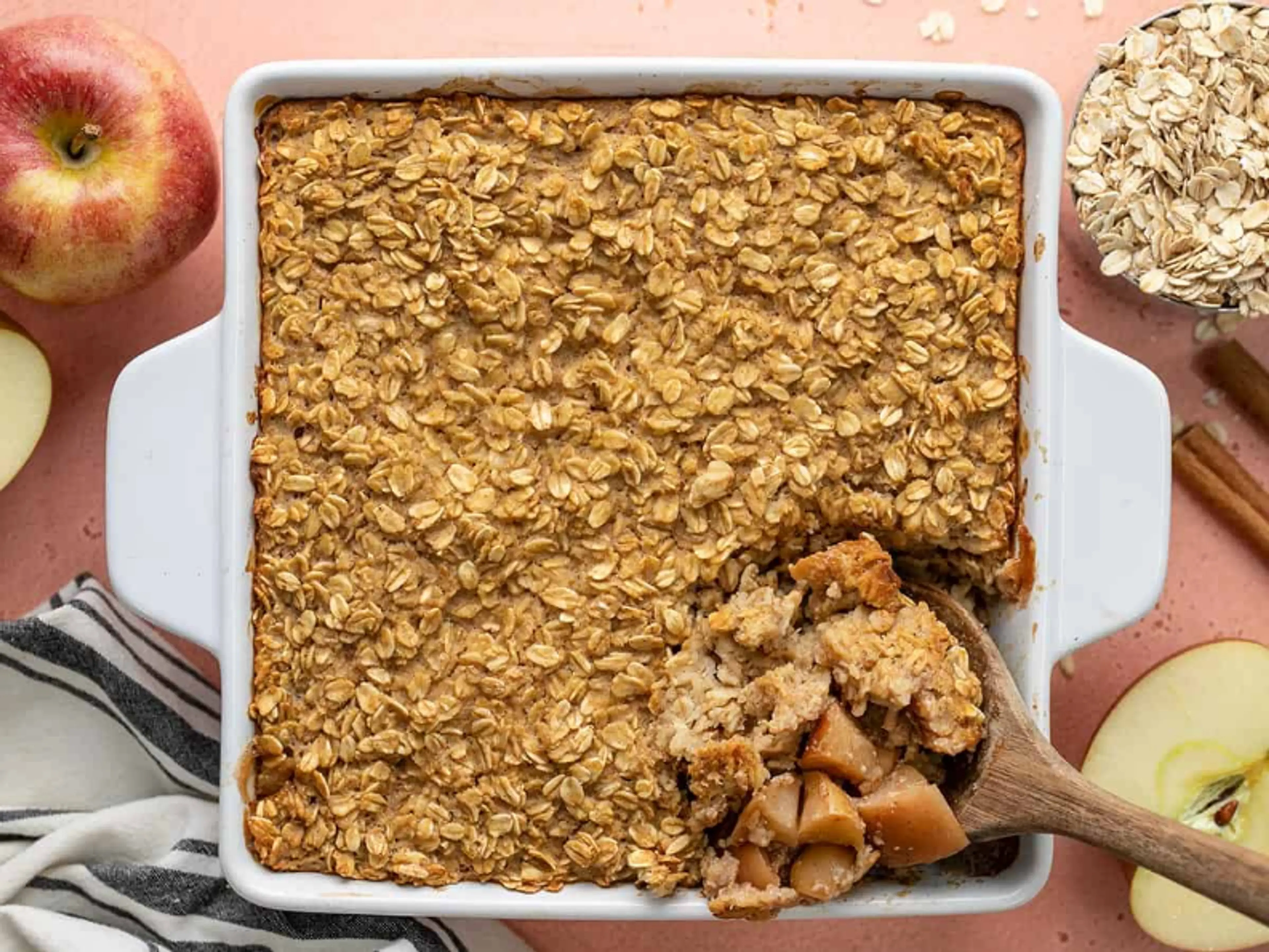 Apple Cinnamon Baked Oatmeal