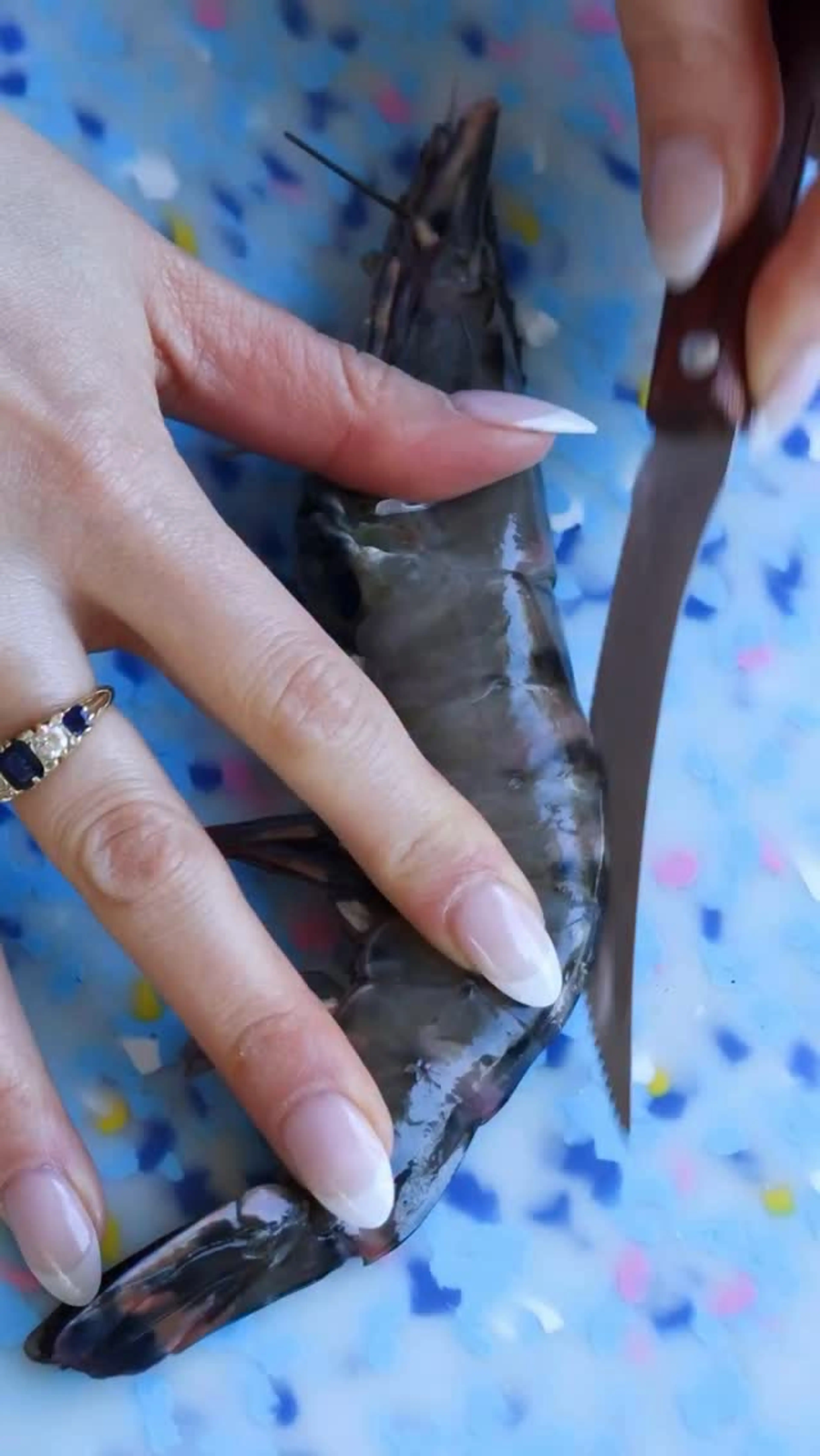 Italian-style Butterflied Prawns with Chilli-garlic Butter