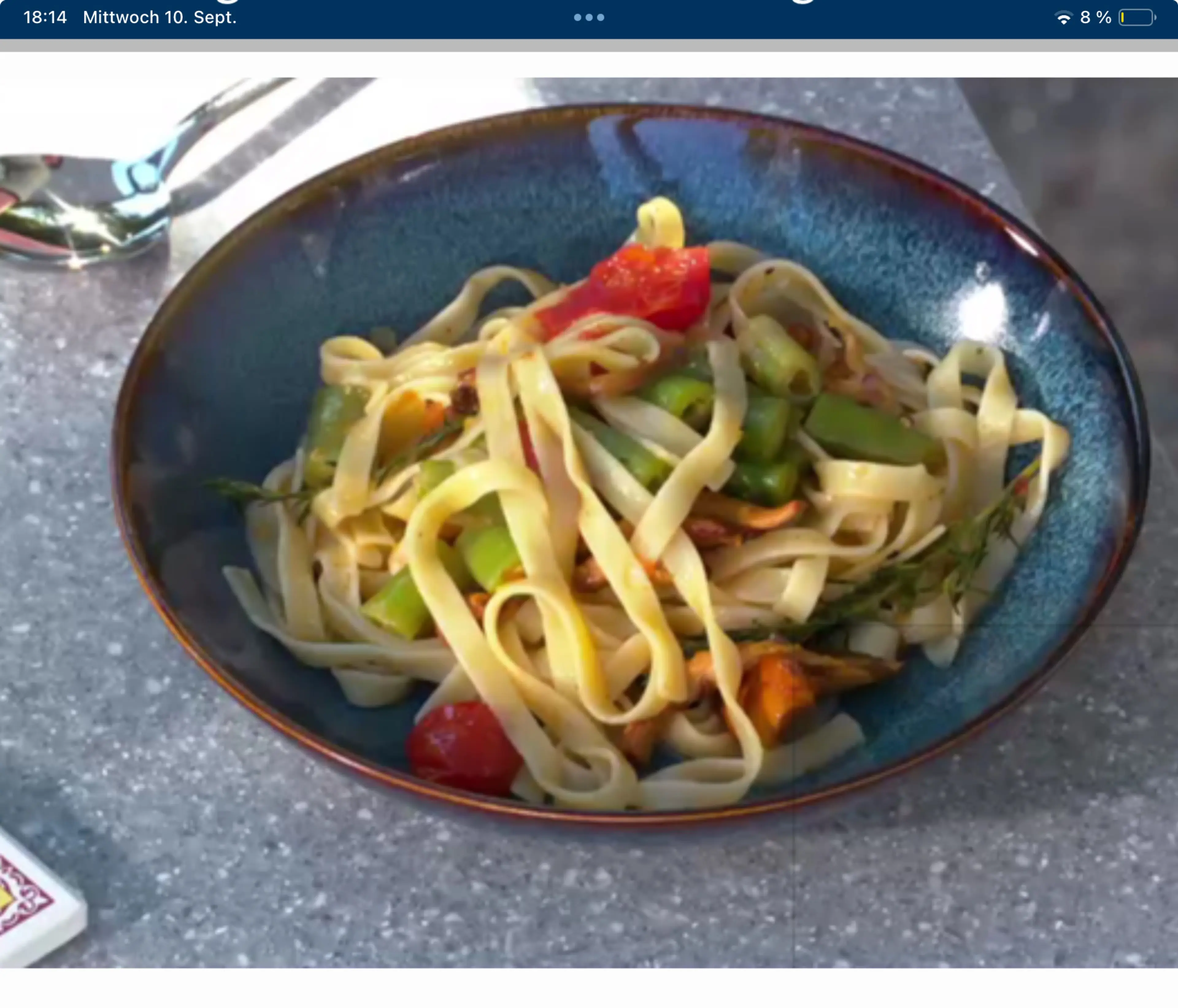 Pfifferlingsnudeln mit grünen Bohnen und Kirschtomaten