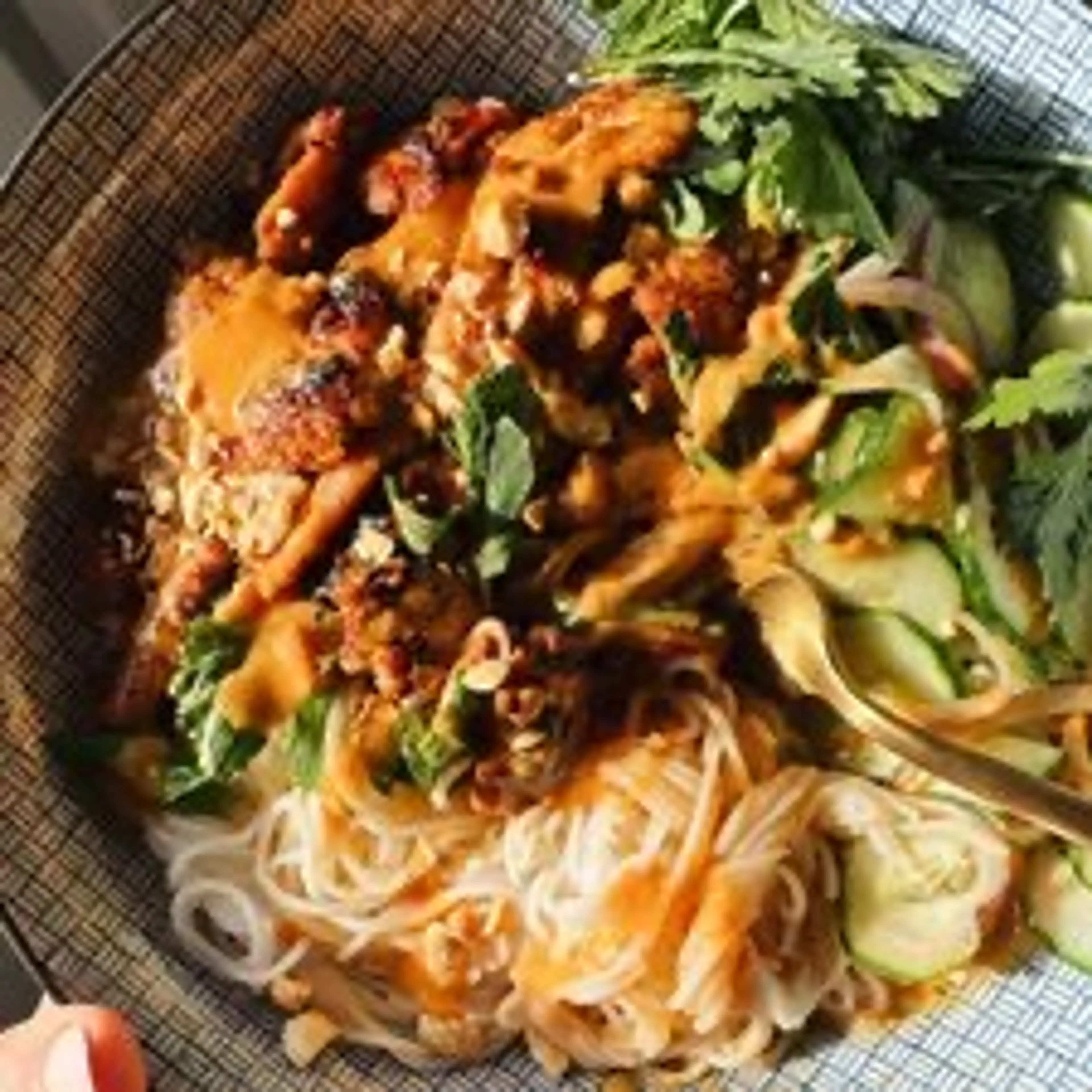 Thai Peanut Chicken Bowls
