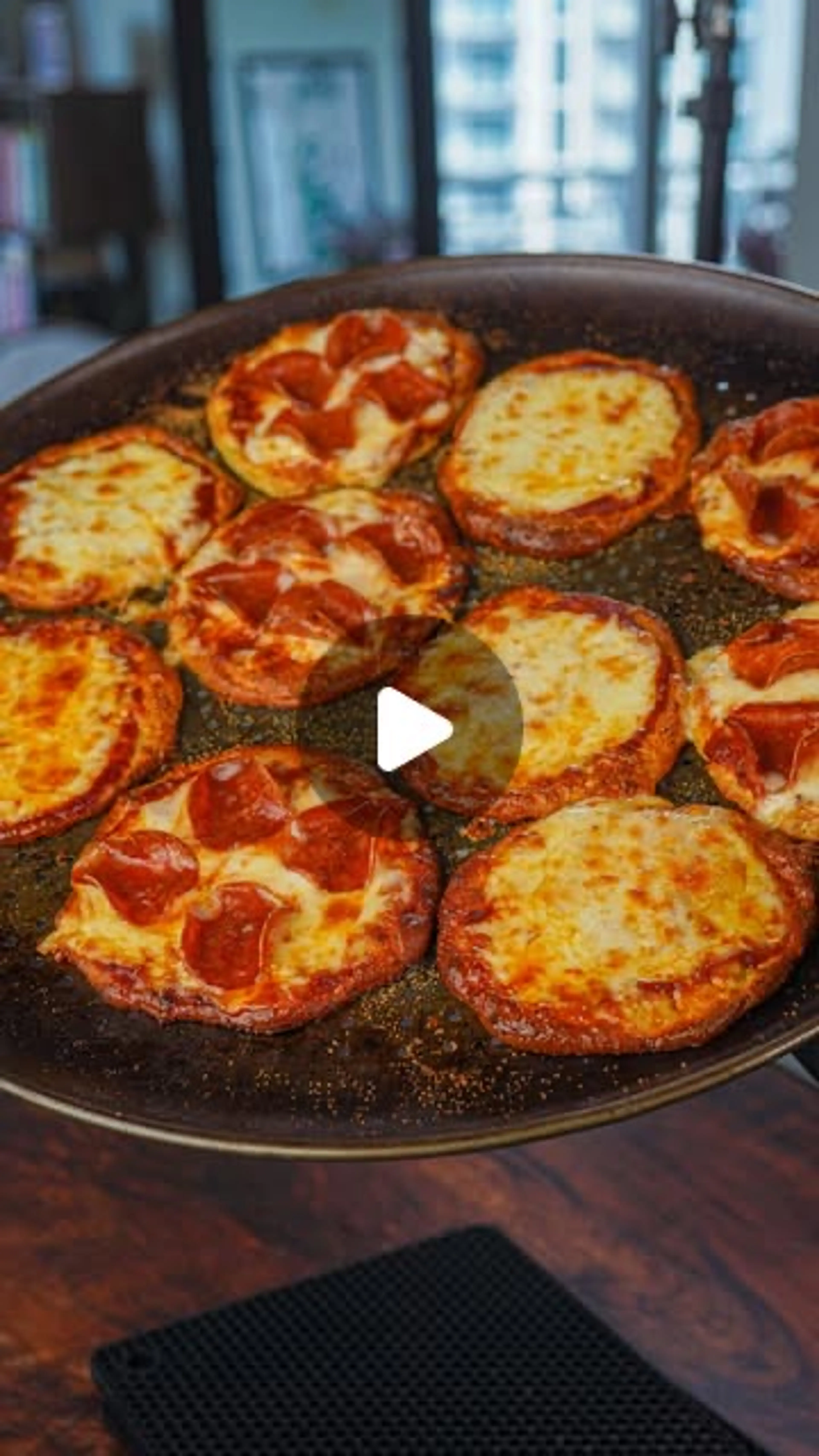 78 Cal Meal Prep Mini Protein Pizzas