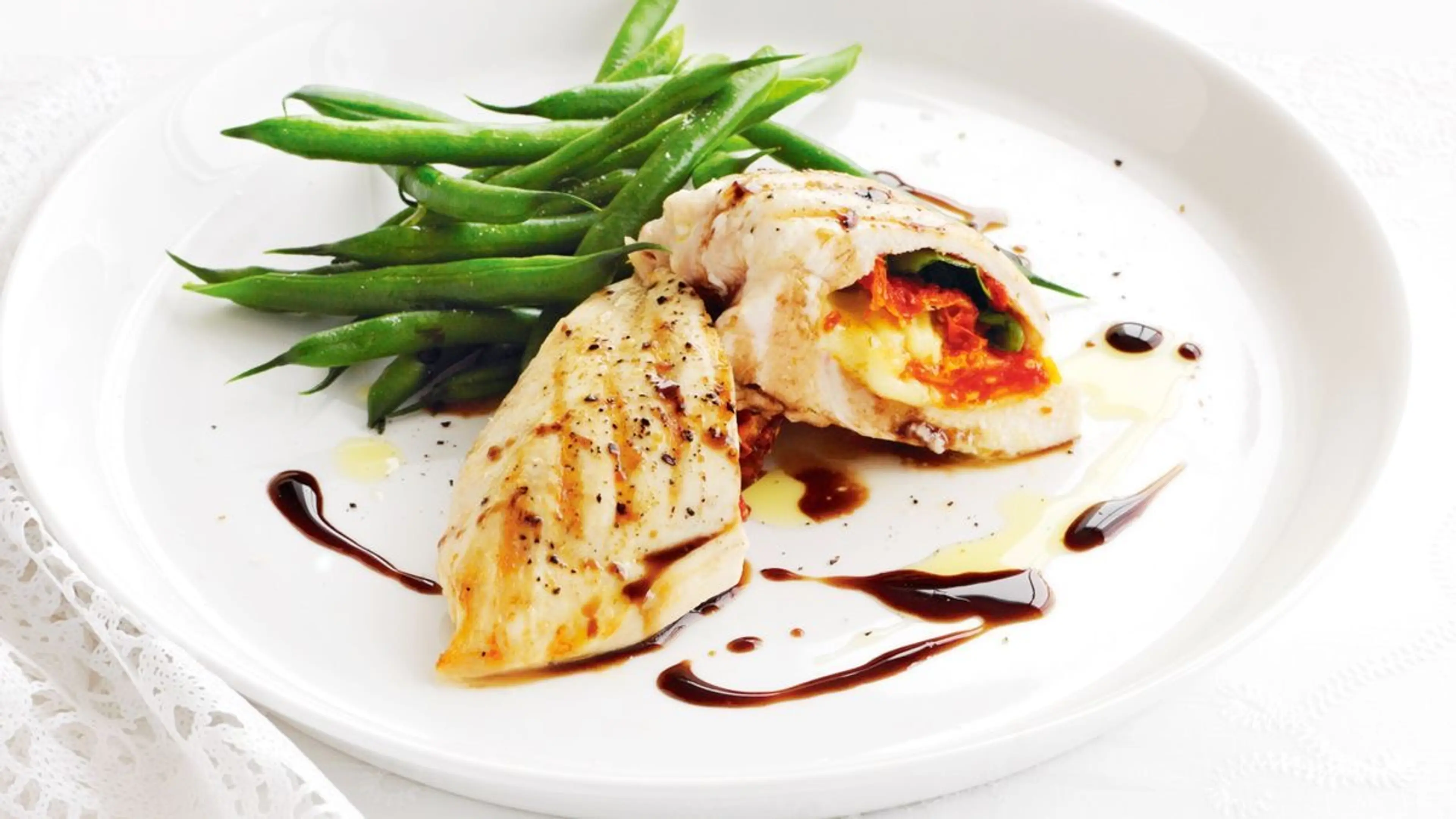 Chicken parcels with basil, tomato and bocconcini