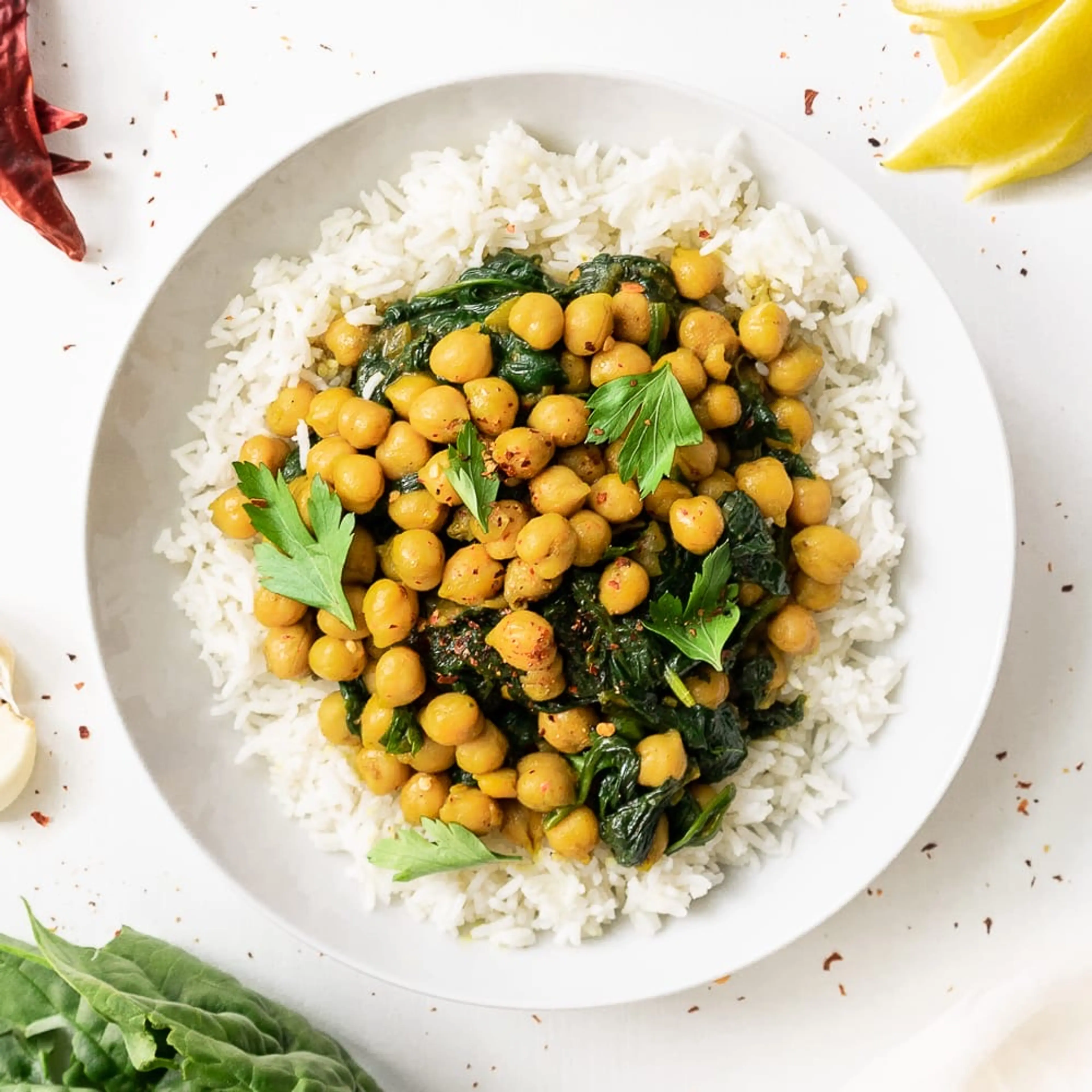 10-Minute Chickpea Curry (Meal Prep)