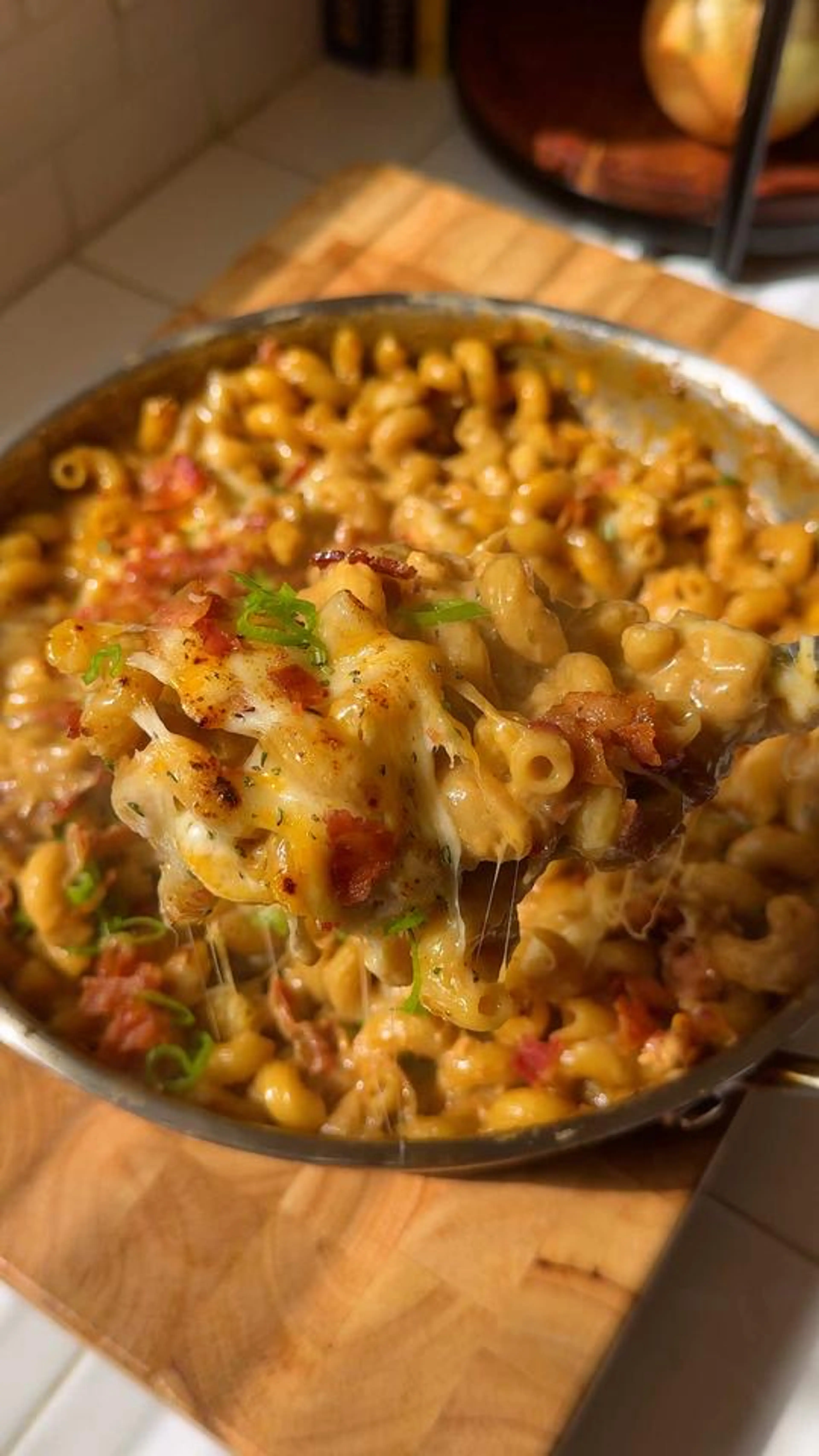 French Onion Mac and Cheese! Full Recipe in My Bio