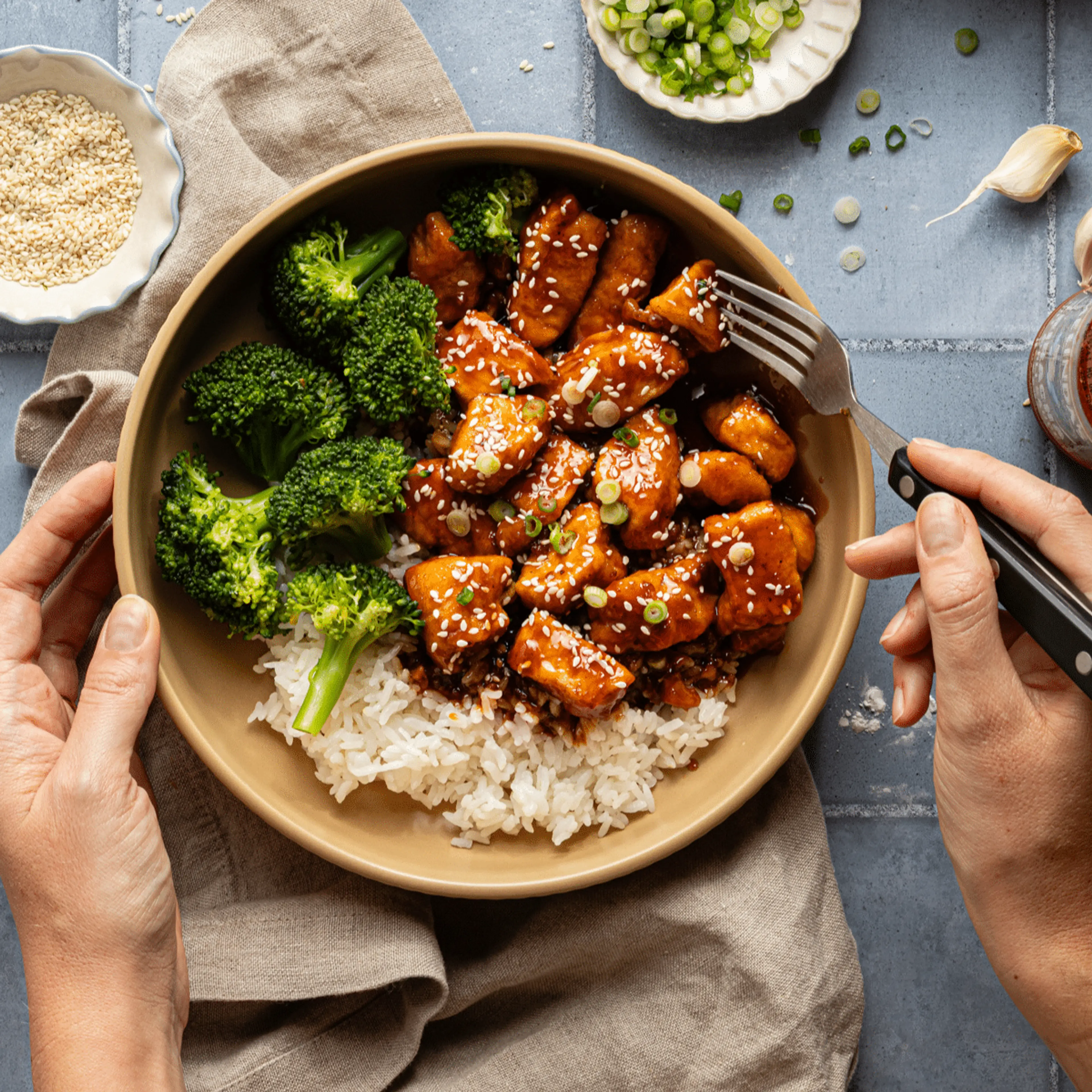 Honey Garlic Chicken Rice Bowls