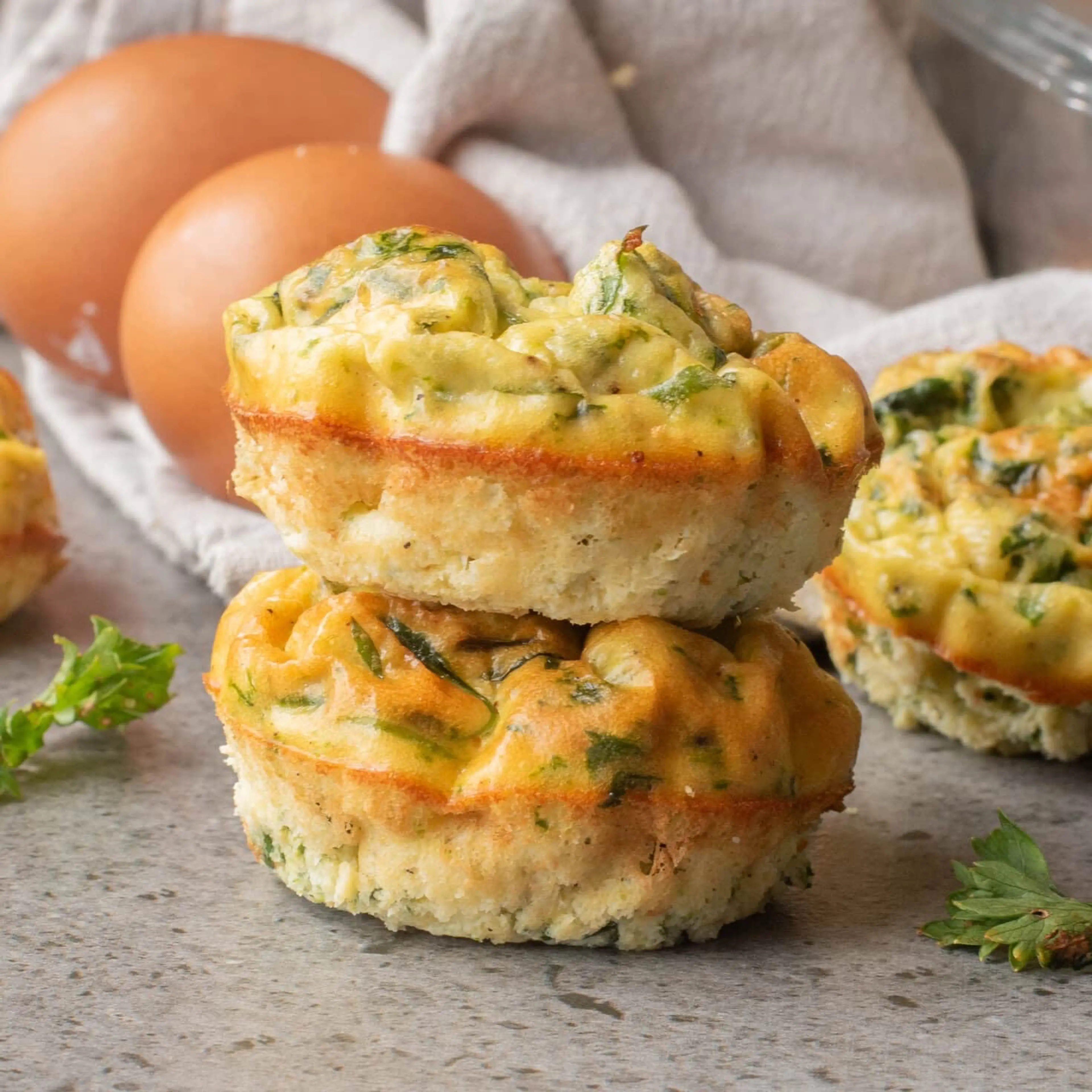Hüttenkäse-Ei-Muffins