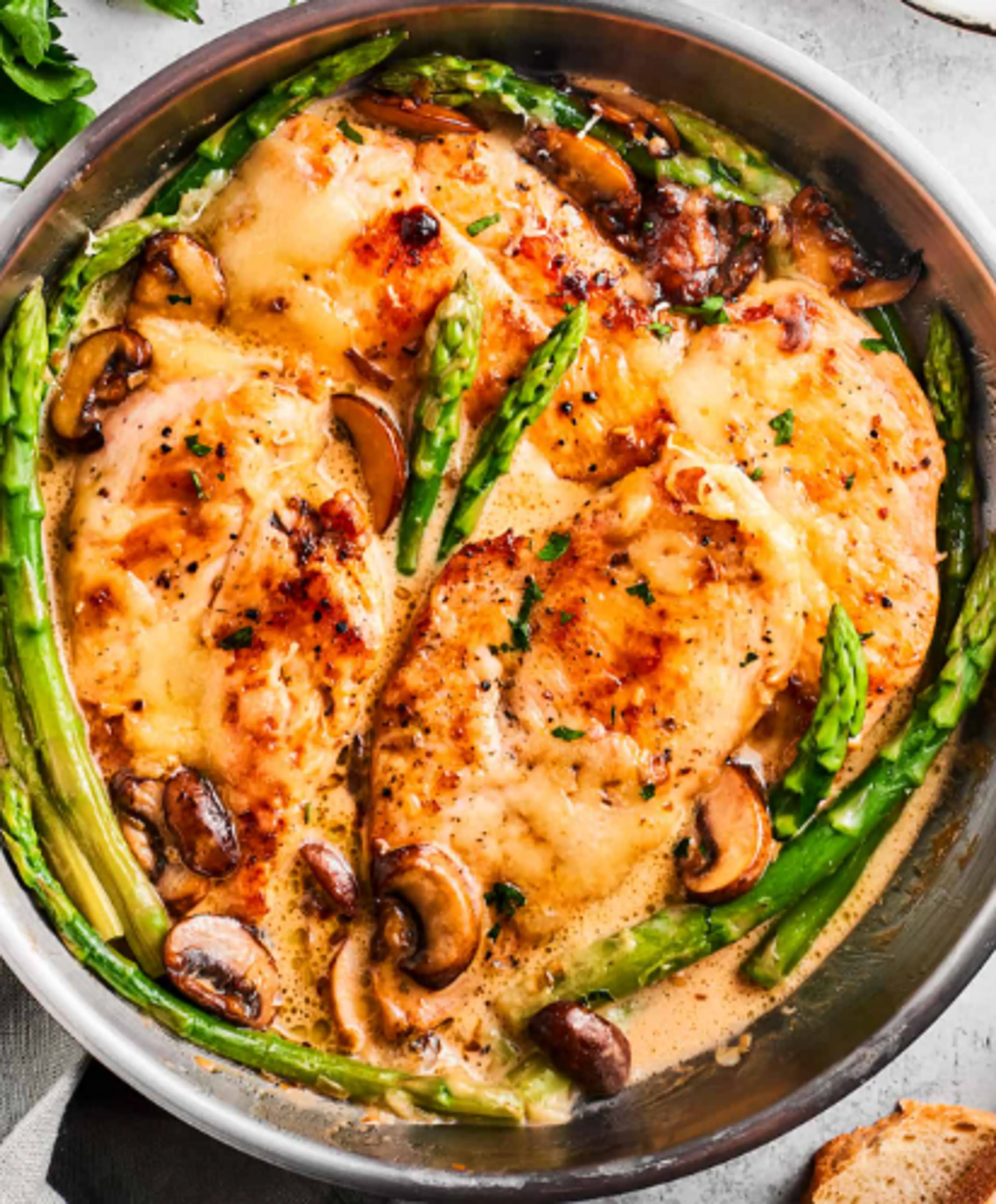 Poulet Au Madeira [Tom]