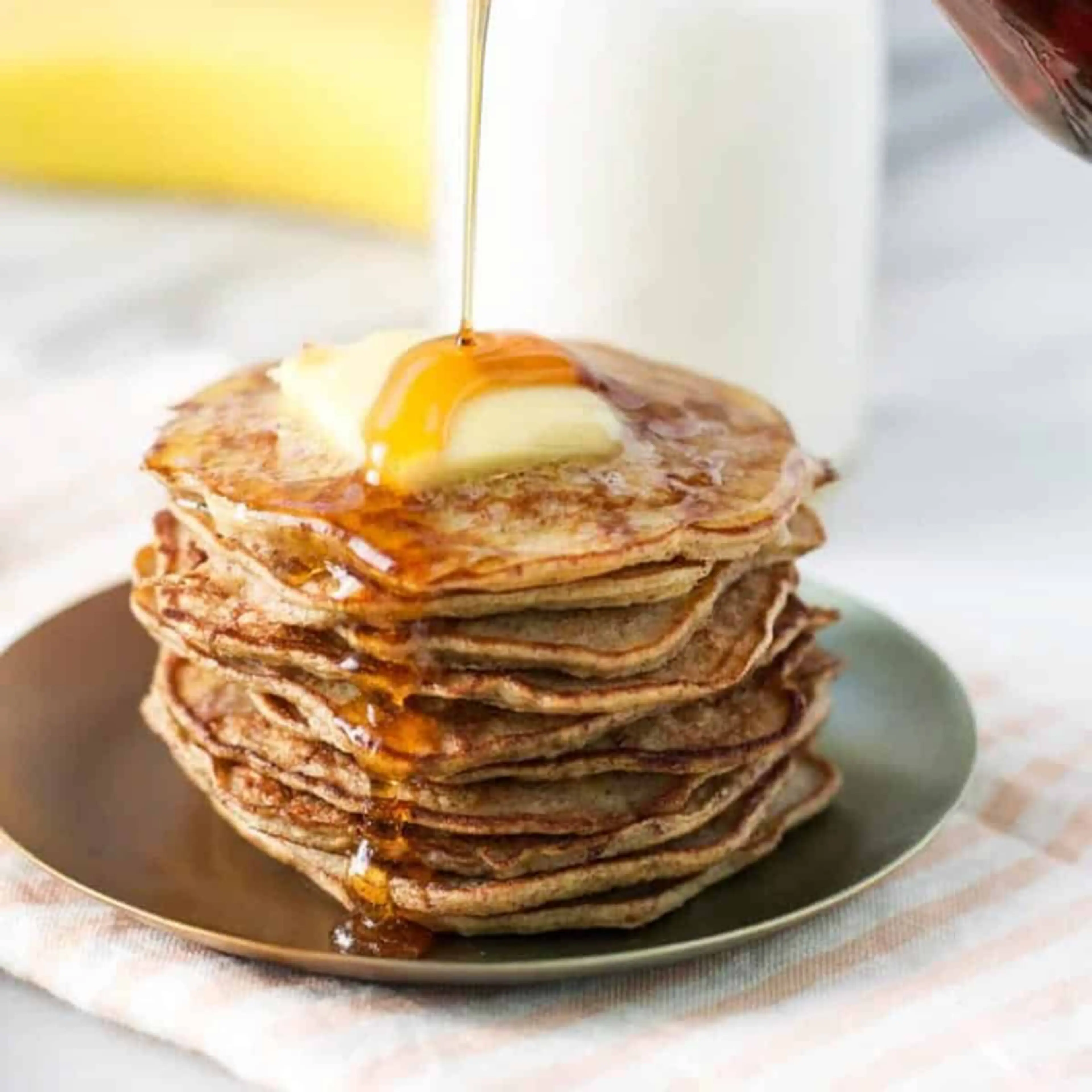 3-Ingredient Healthy Banana Pancakes