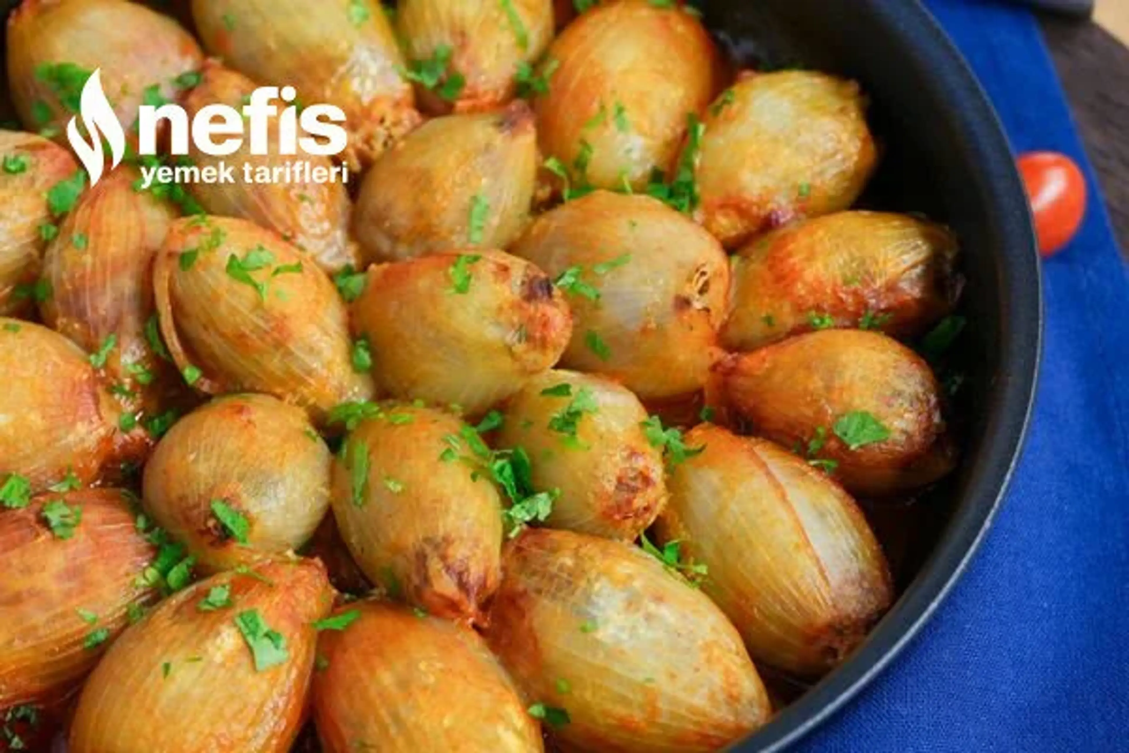 Stuffed Onions (Sogan Dolma)