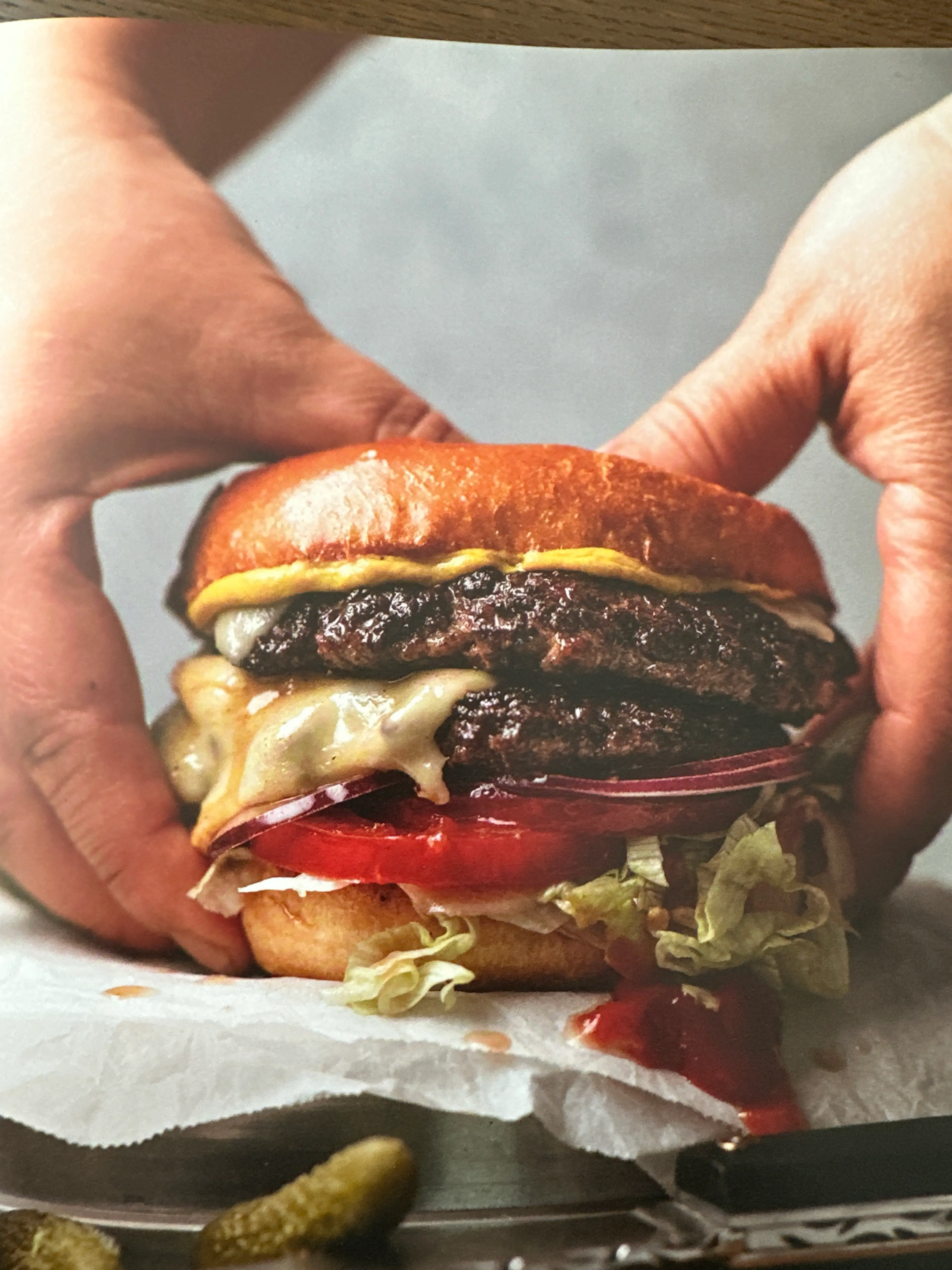 3-MINUTE DOUBLE SMASH BURGERS