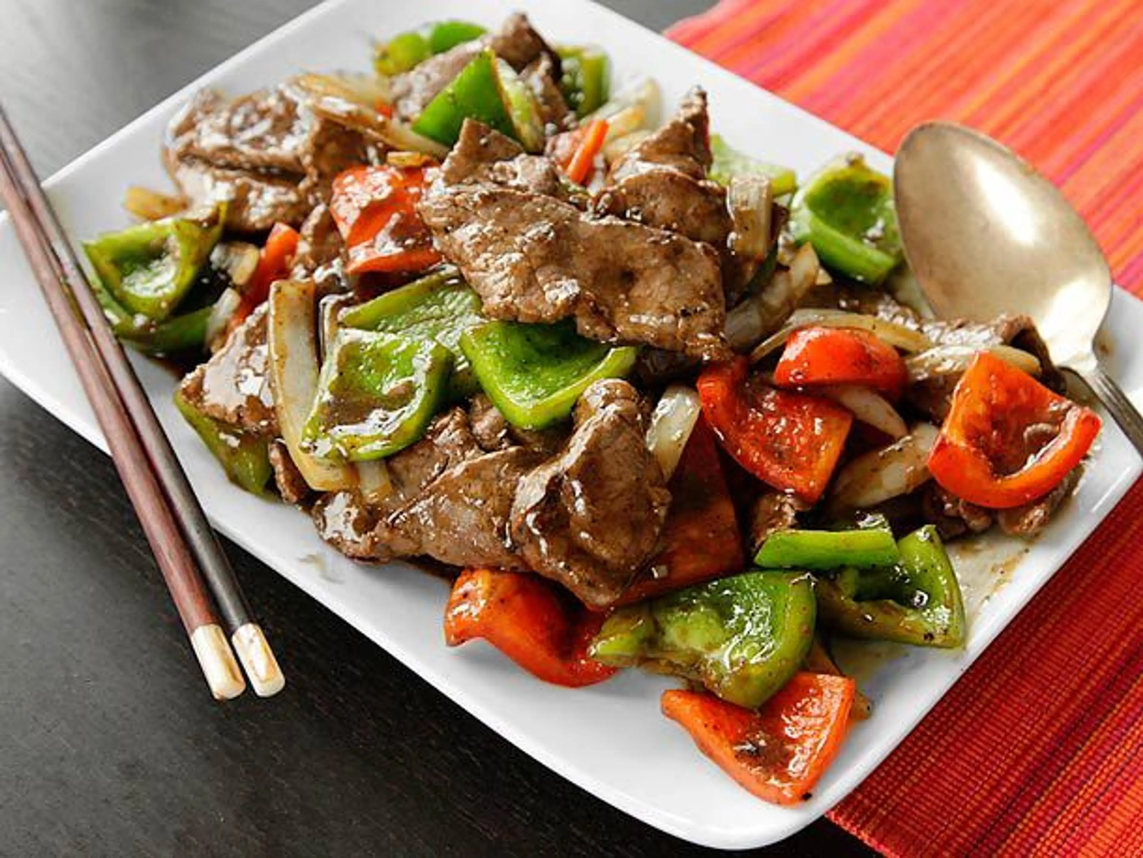 Chinese Onion Pepper Steak