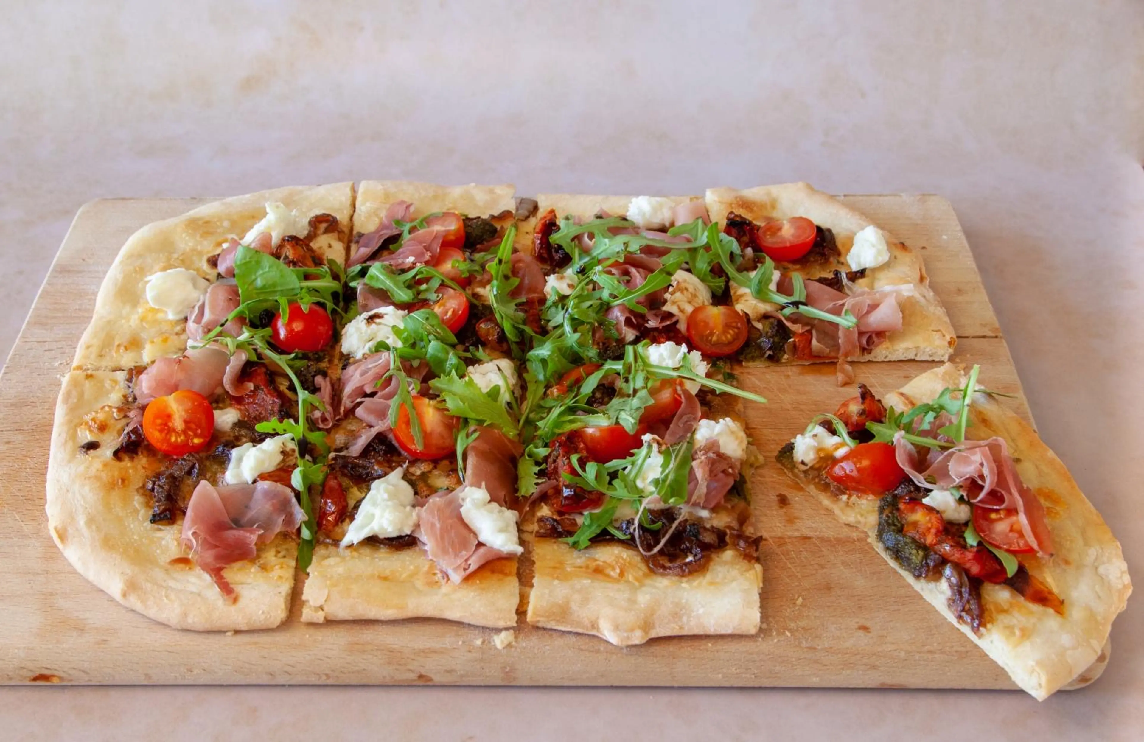 Flamkuchen Parmaham Burrata