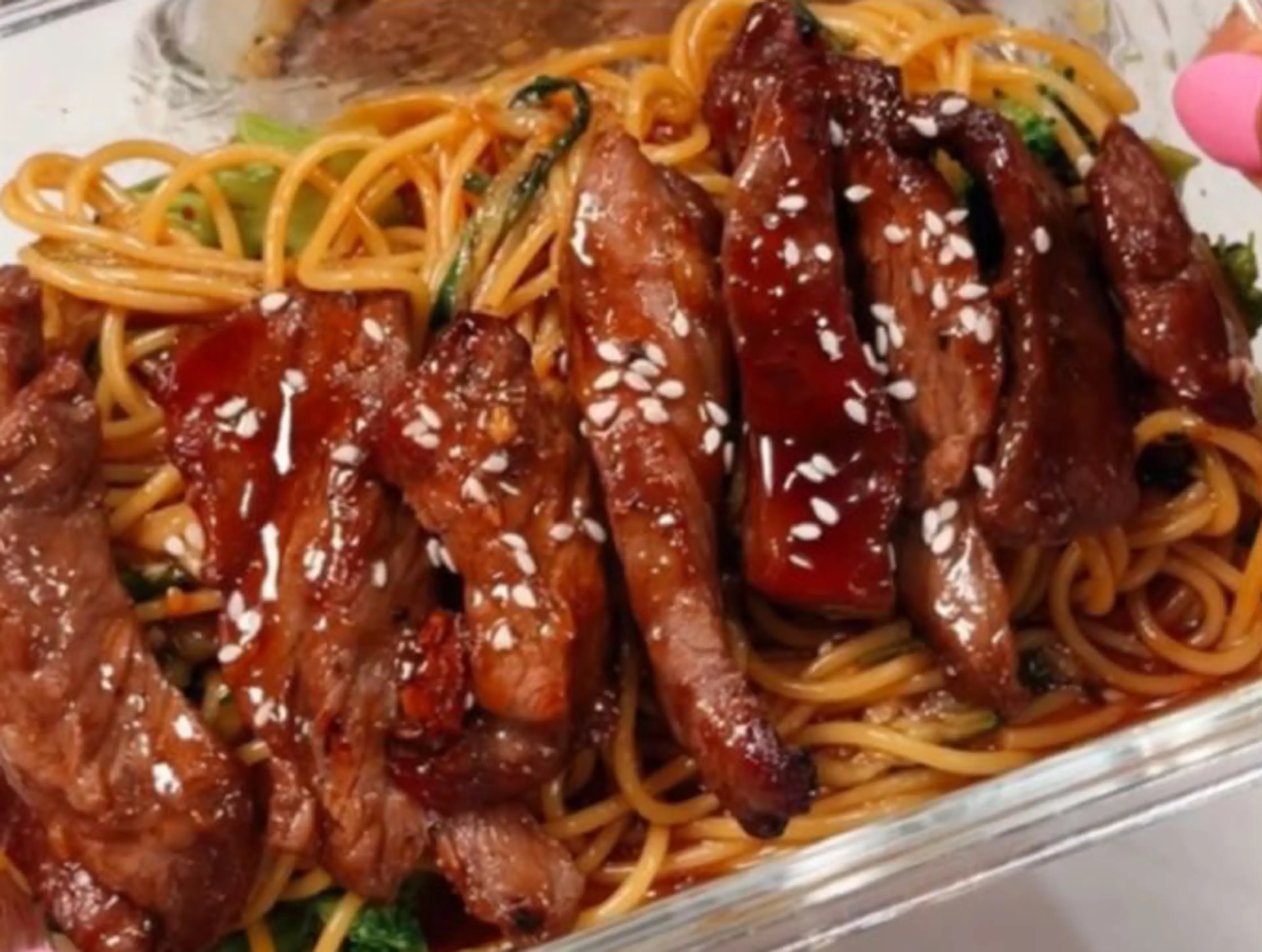 MONGOLIAN BEEF + BROCCOLI BOWLS