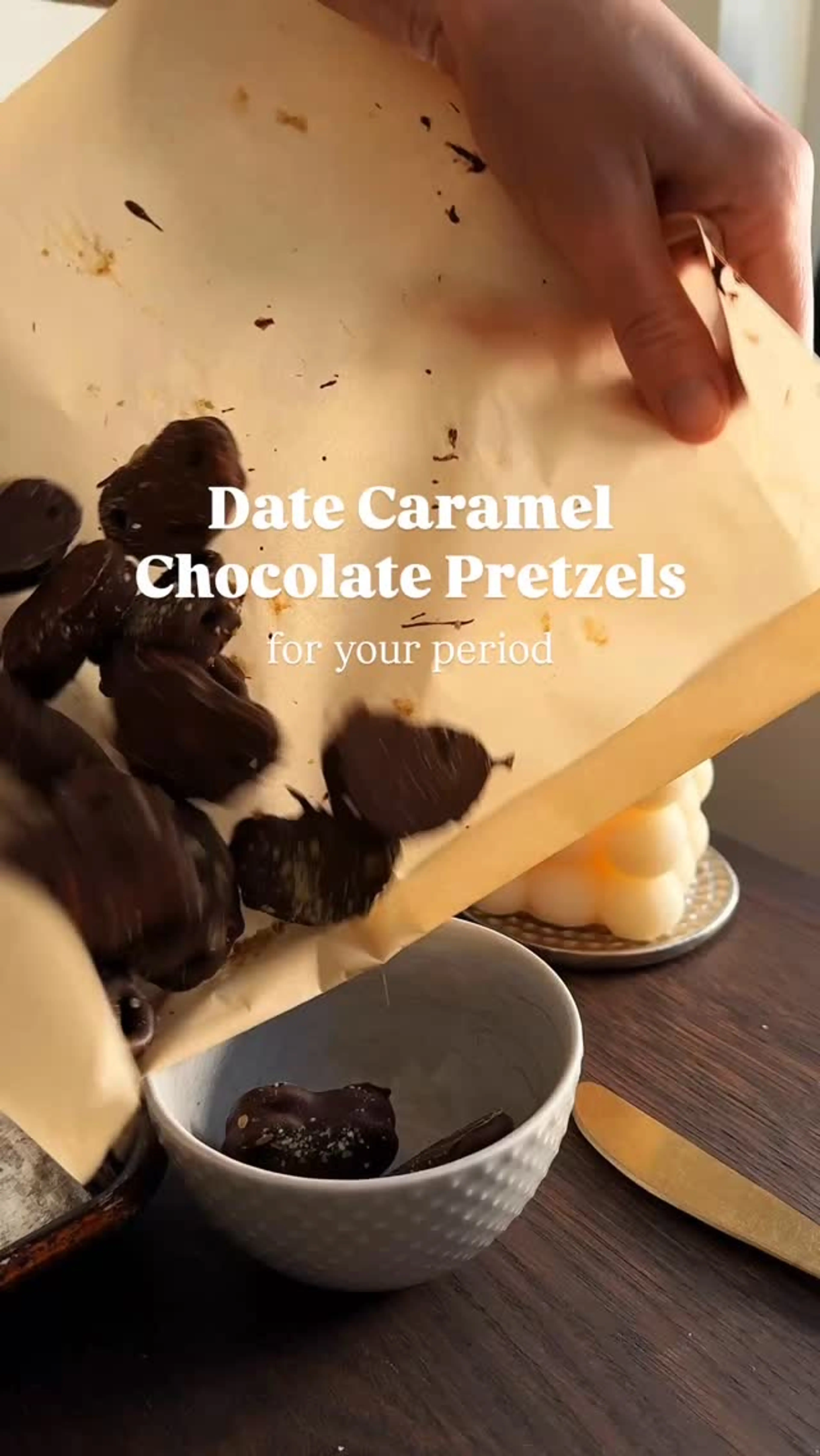 Date Caramel Chocolate Pretzels