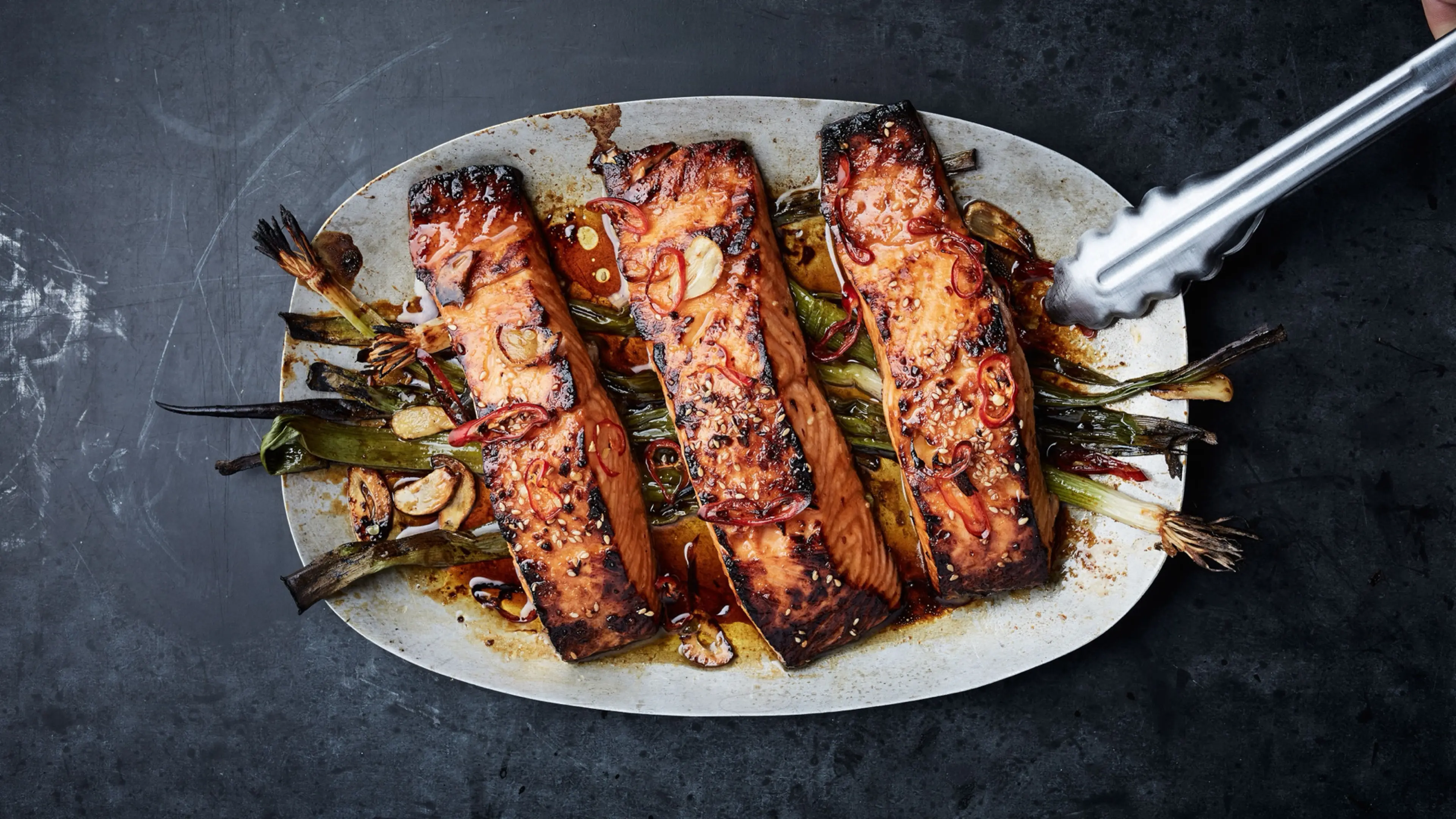 Broiled Salmon With Scallions and Sesame