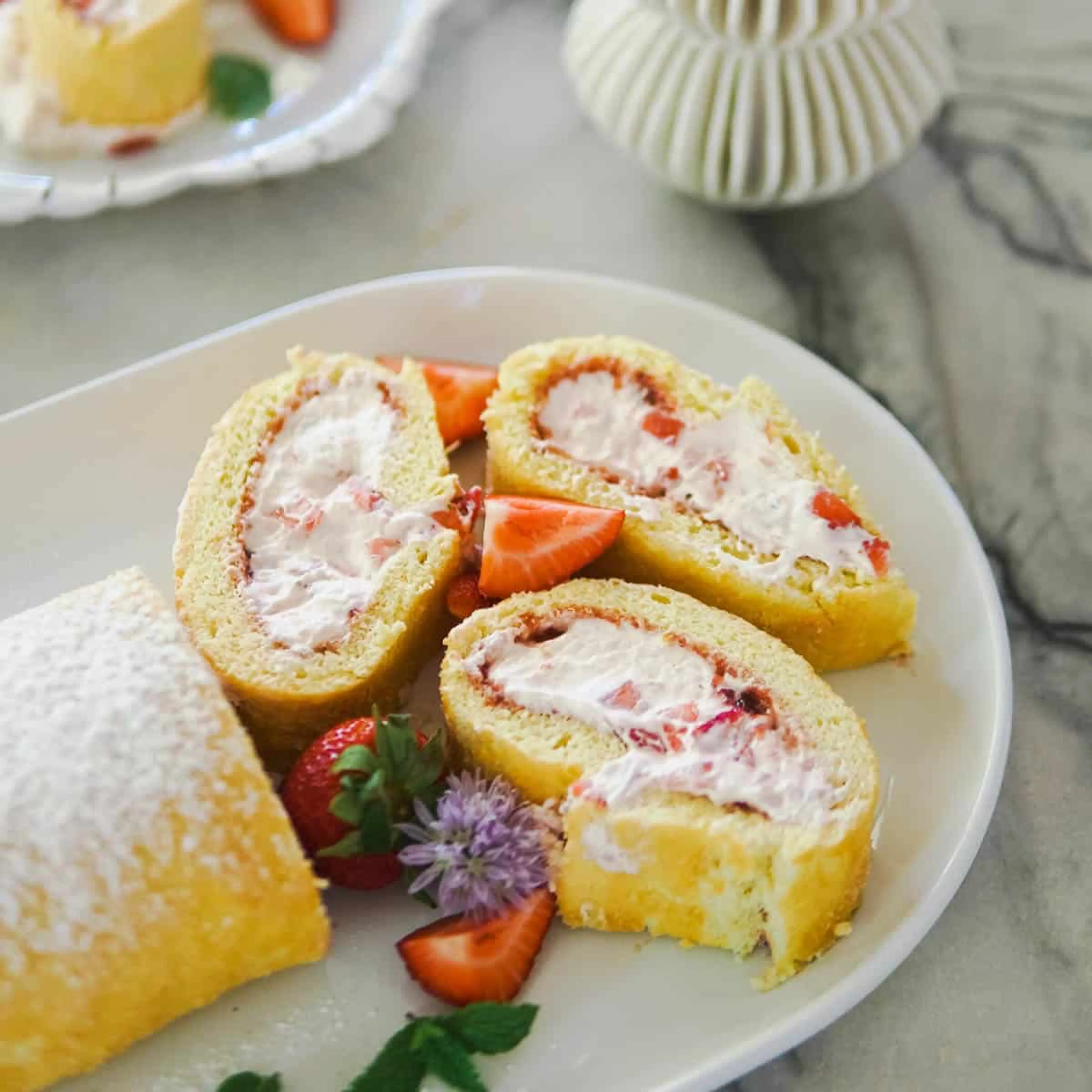 Sponge Cake with Strawberries & Cream Filling (Erdbeerrolle)