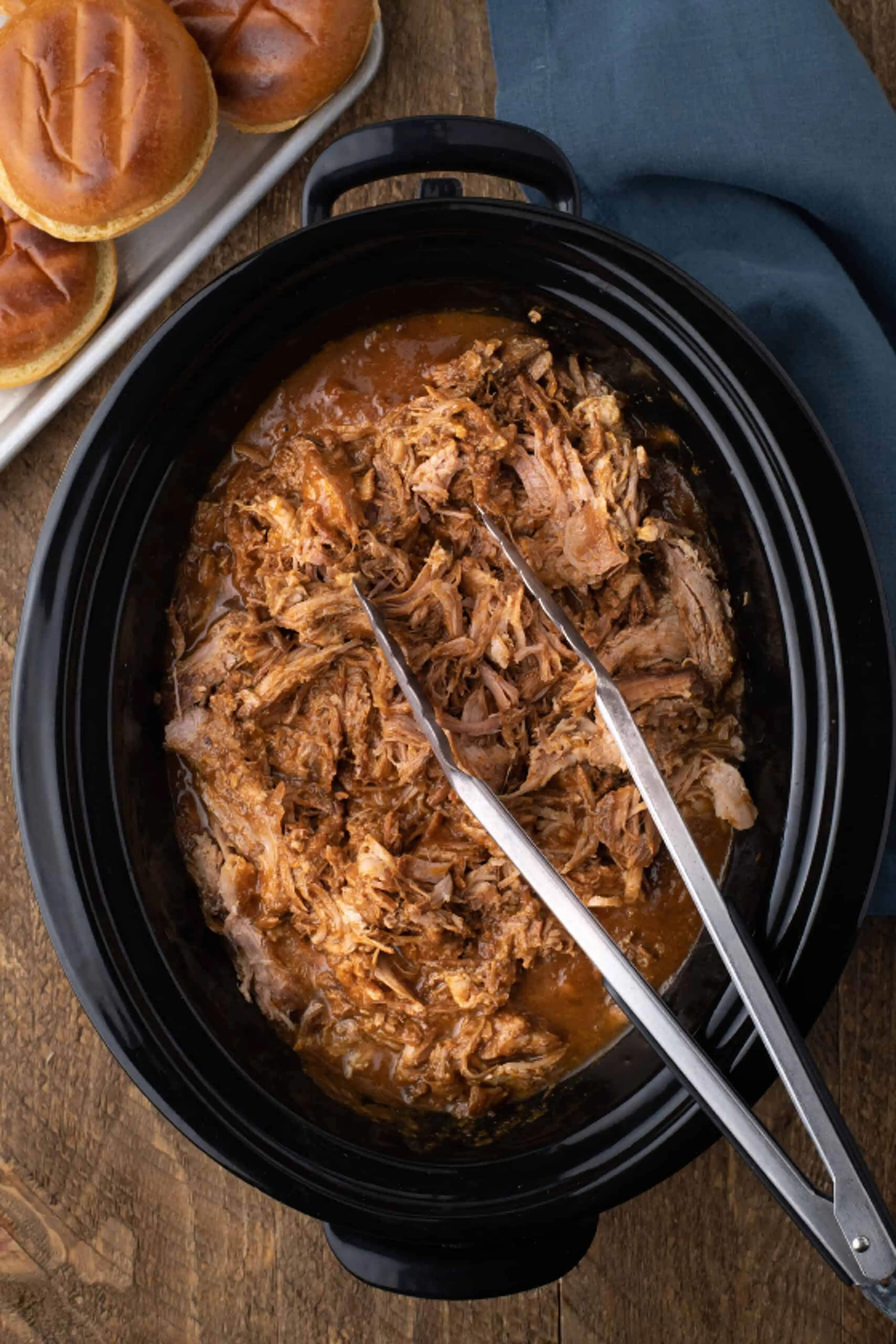 Easy Crock Pot Pulled Pork