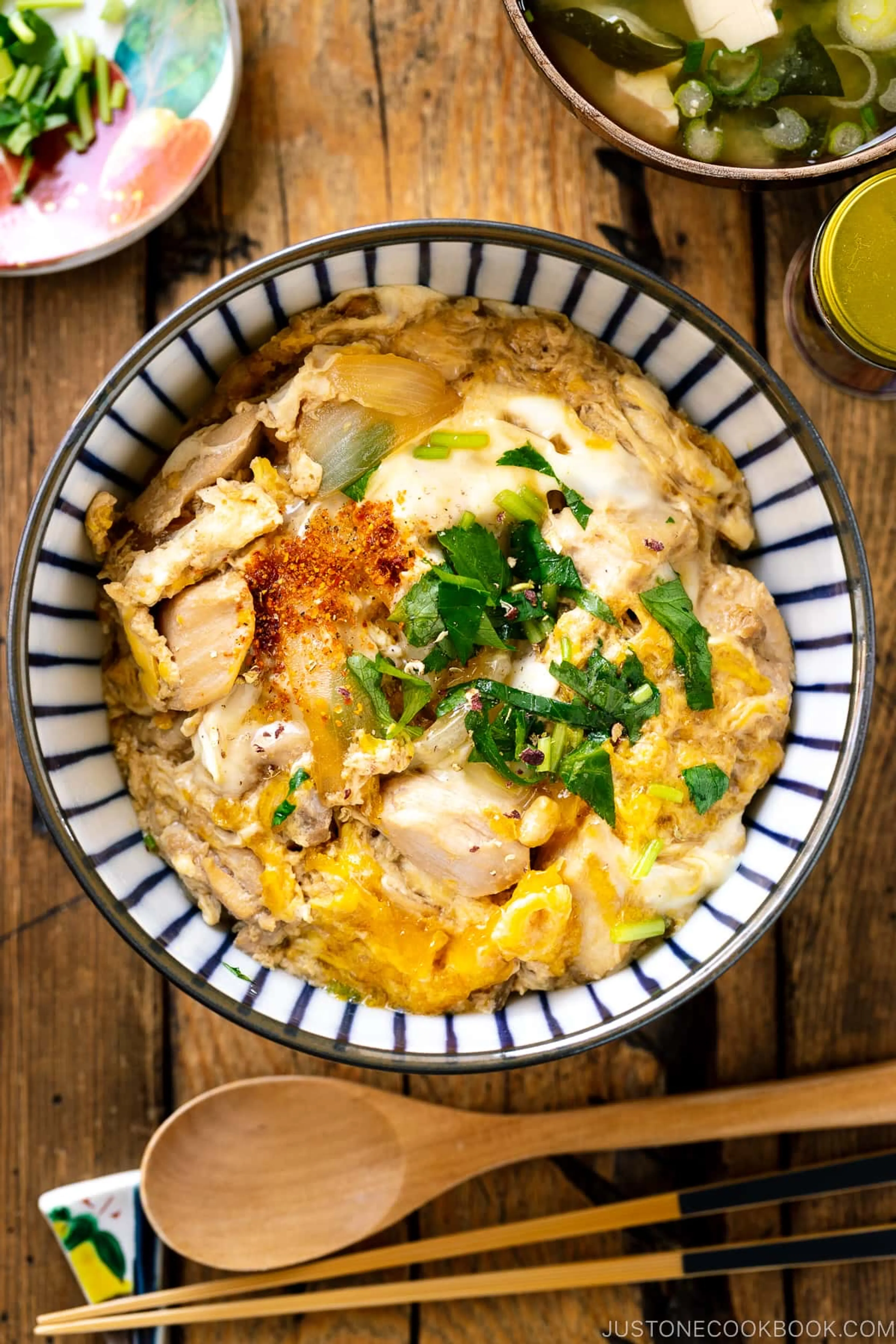 Oyakodon (Chicken & Egg Rice Bowl)