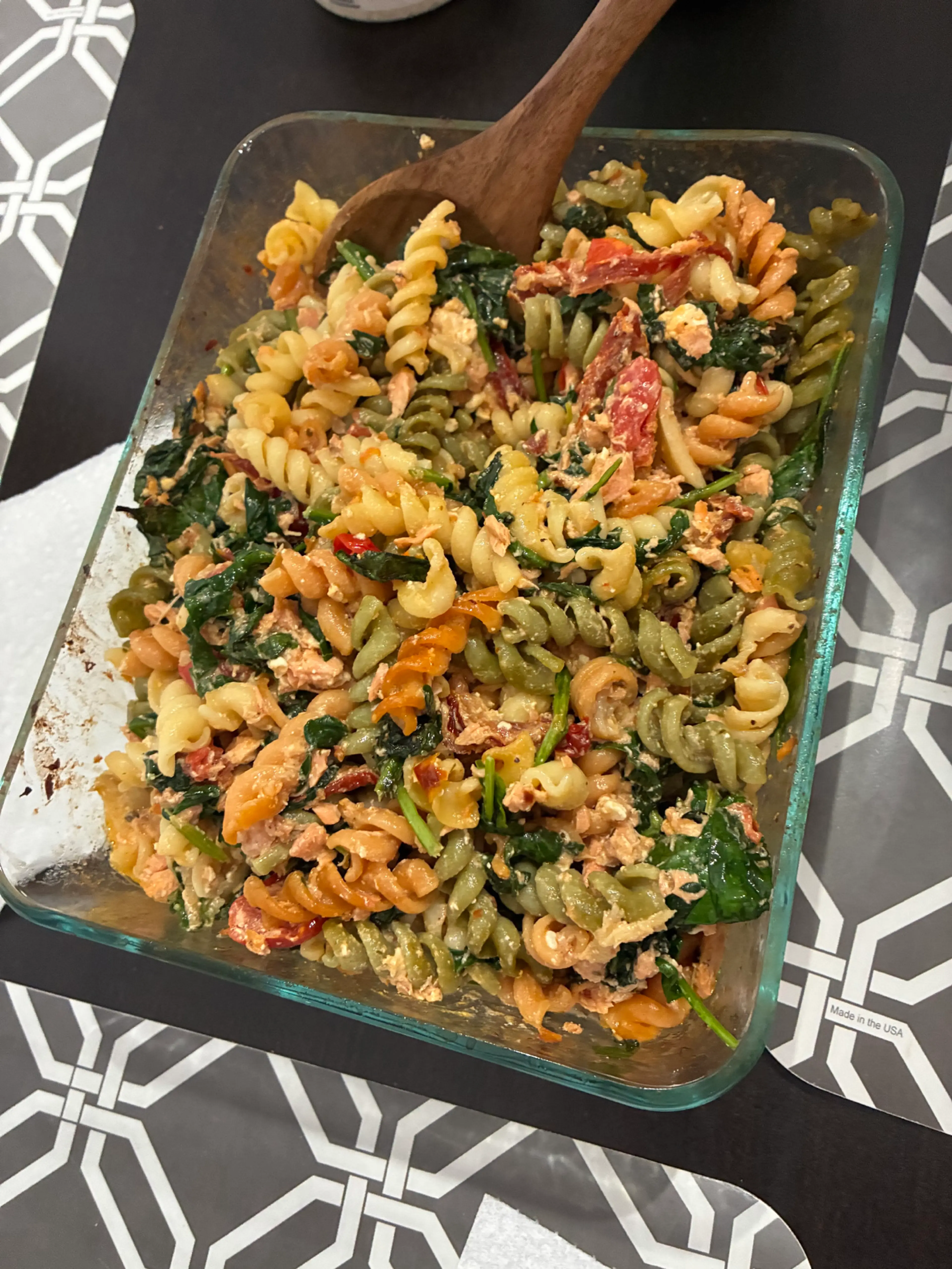 Easy Salmon Pasta