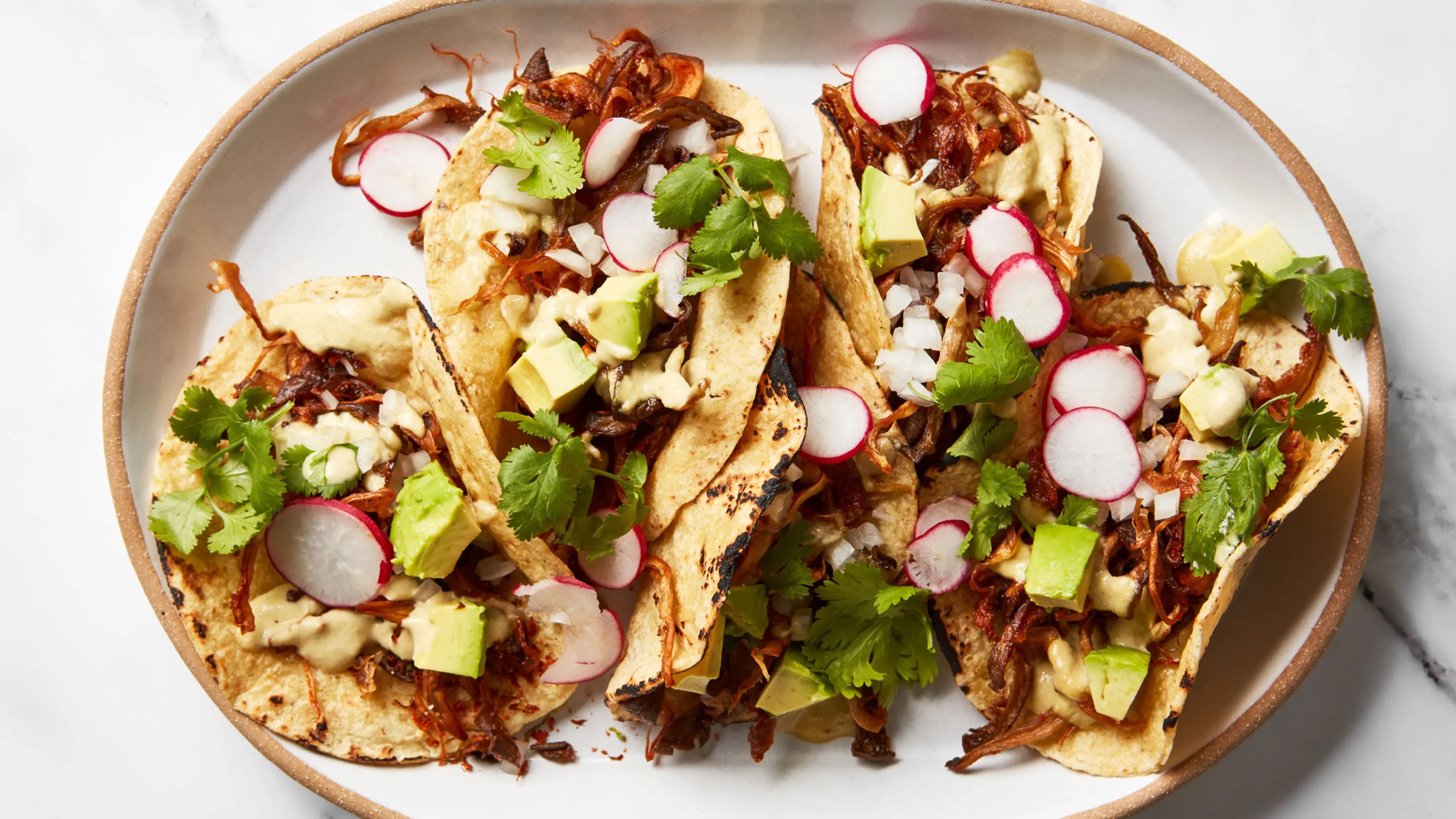 Pulled Mushroom Tacos With Salsa Guille