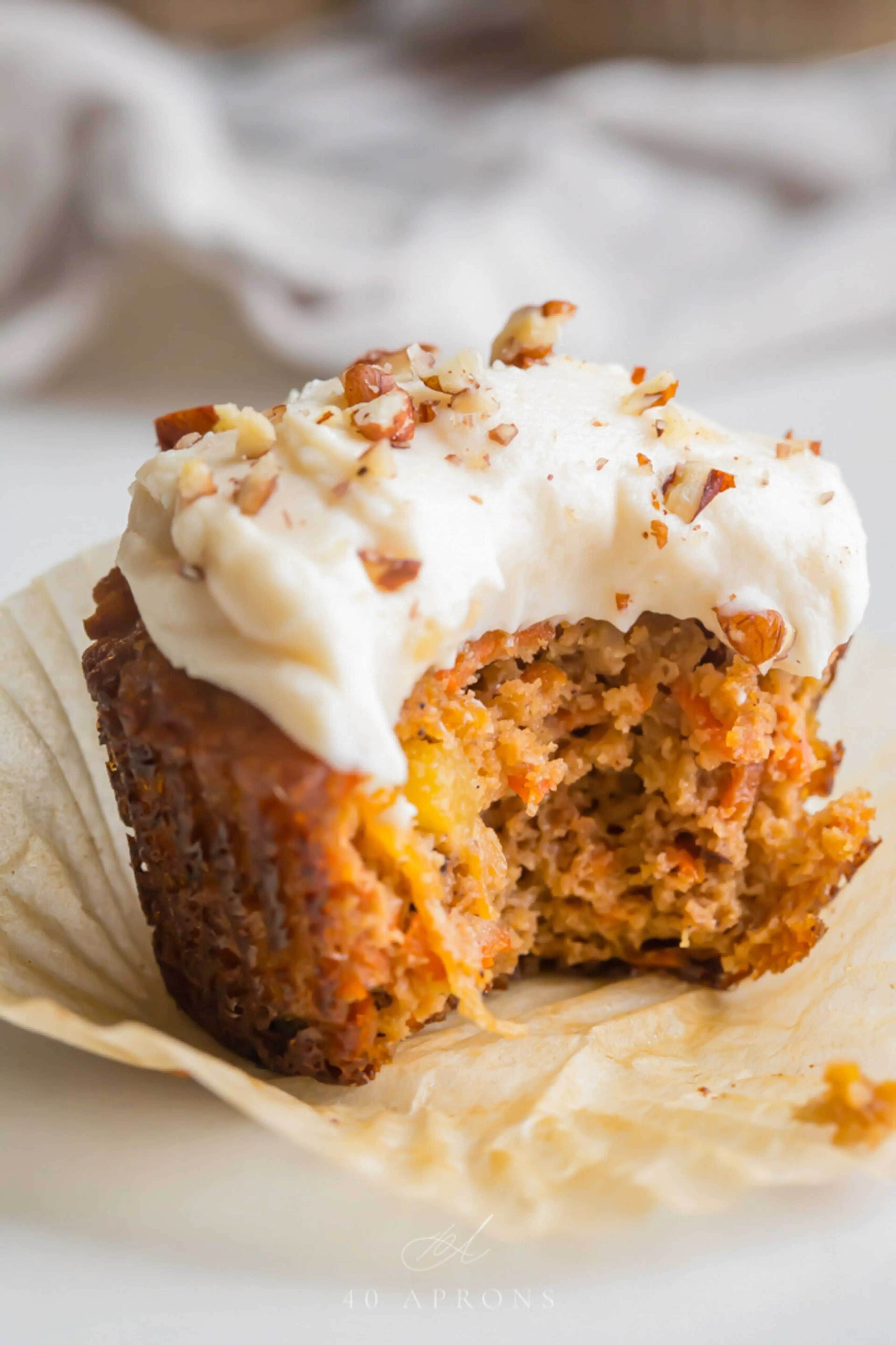 Carrot Cake Cupcakes with Cream Cheese Frosting (Paleo, Glut