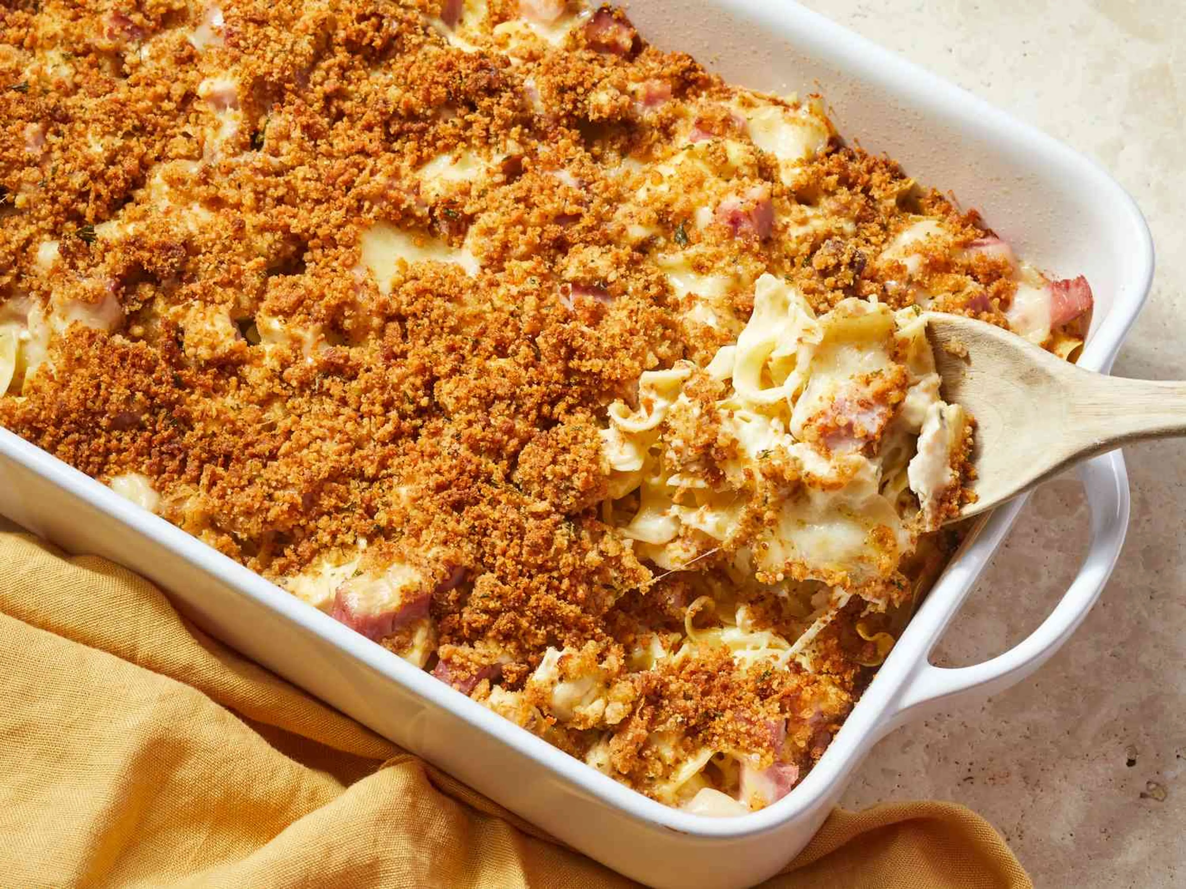 Creamy Chicken Cordon Bleu Casserole