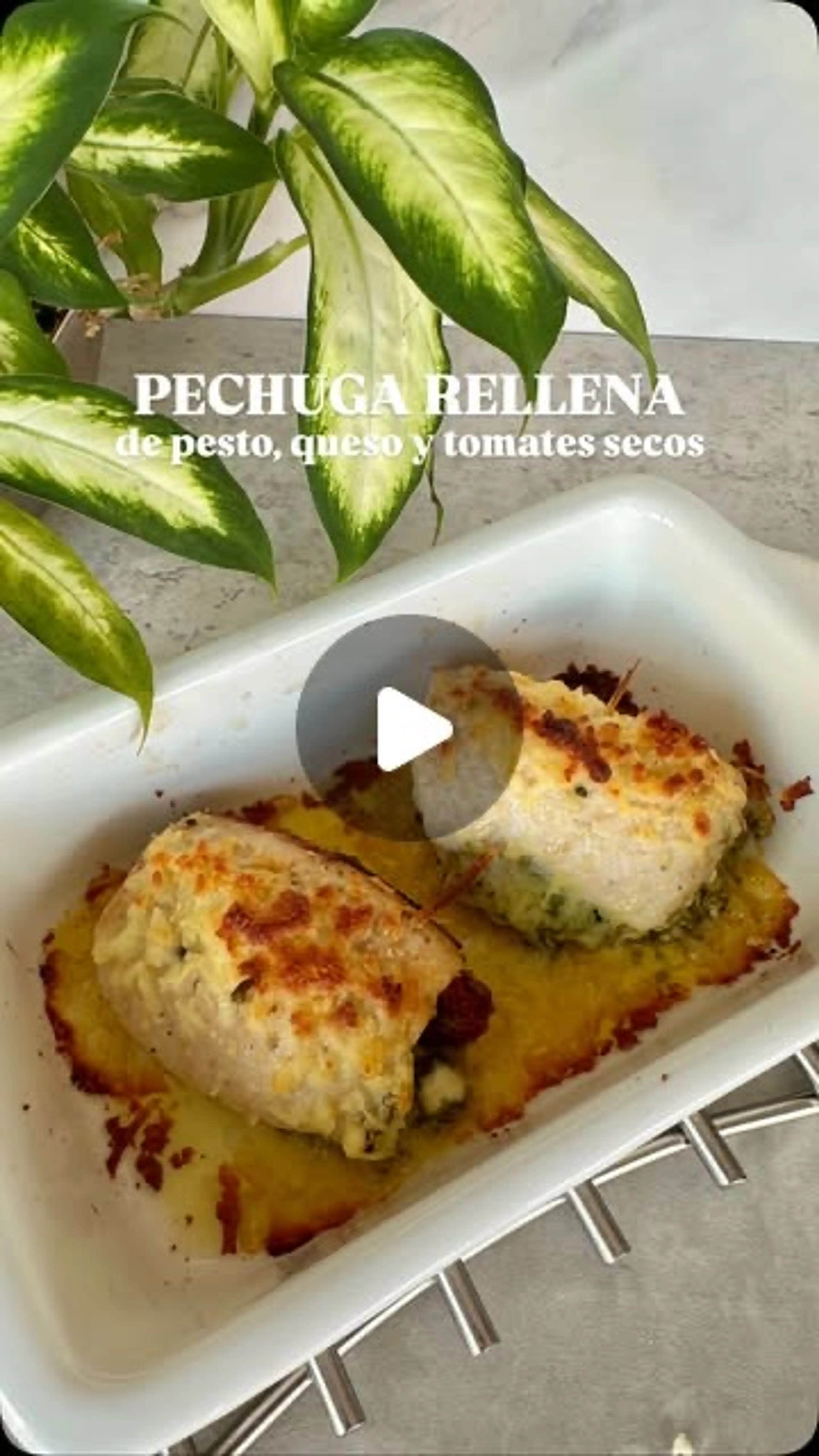 Pechuga Rellena De Pesto, Queso Y Tomates Secos