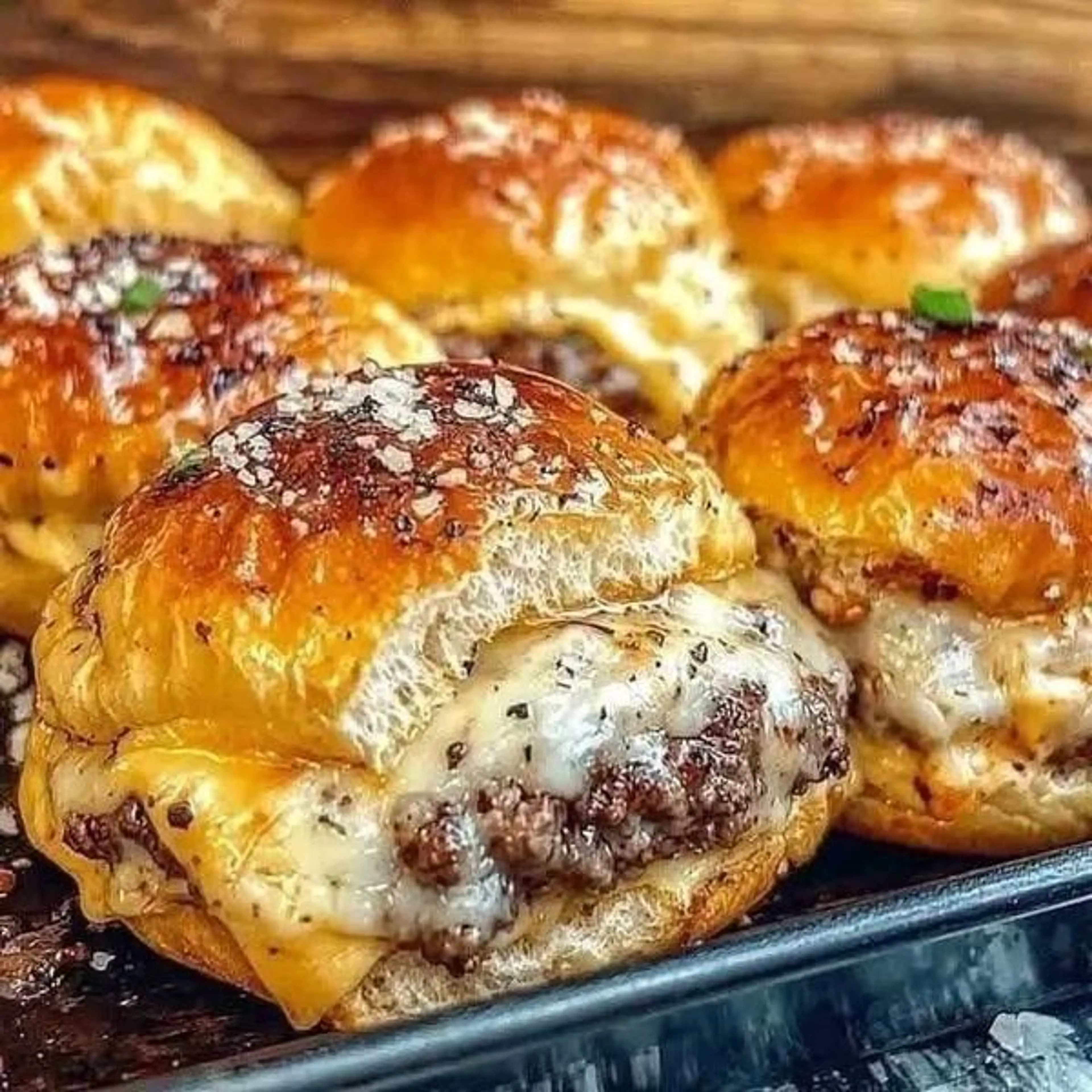 Garlic Parmesan Cheeseburger Bombs