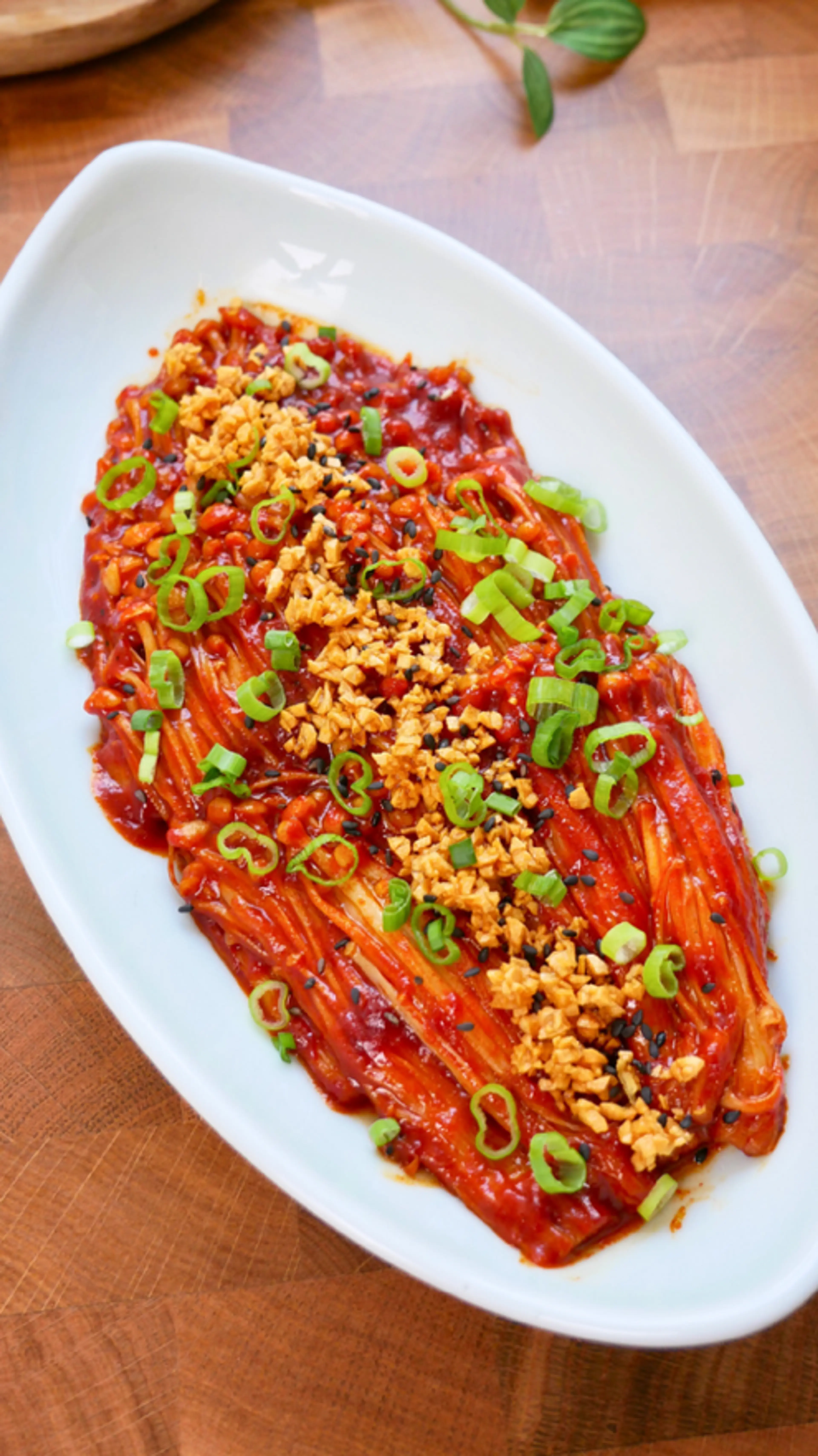 15-Minute Spicy Enoki Mushrooms Recipe