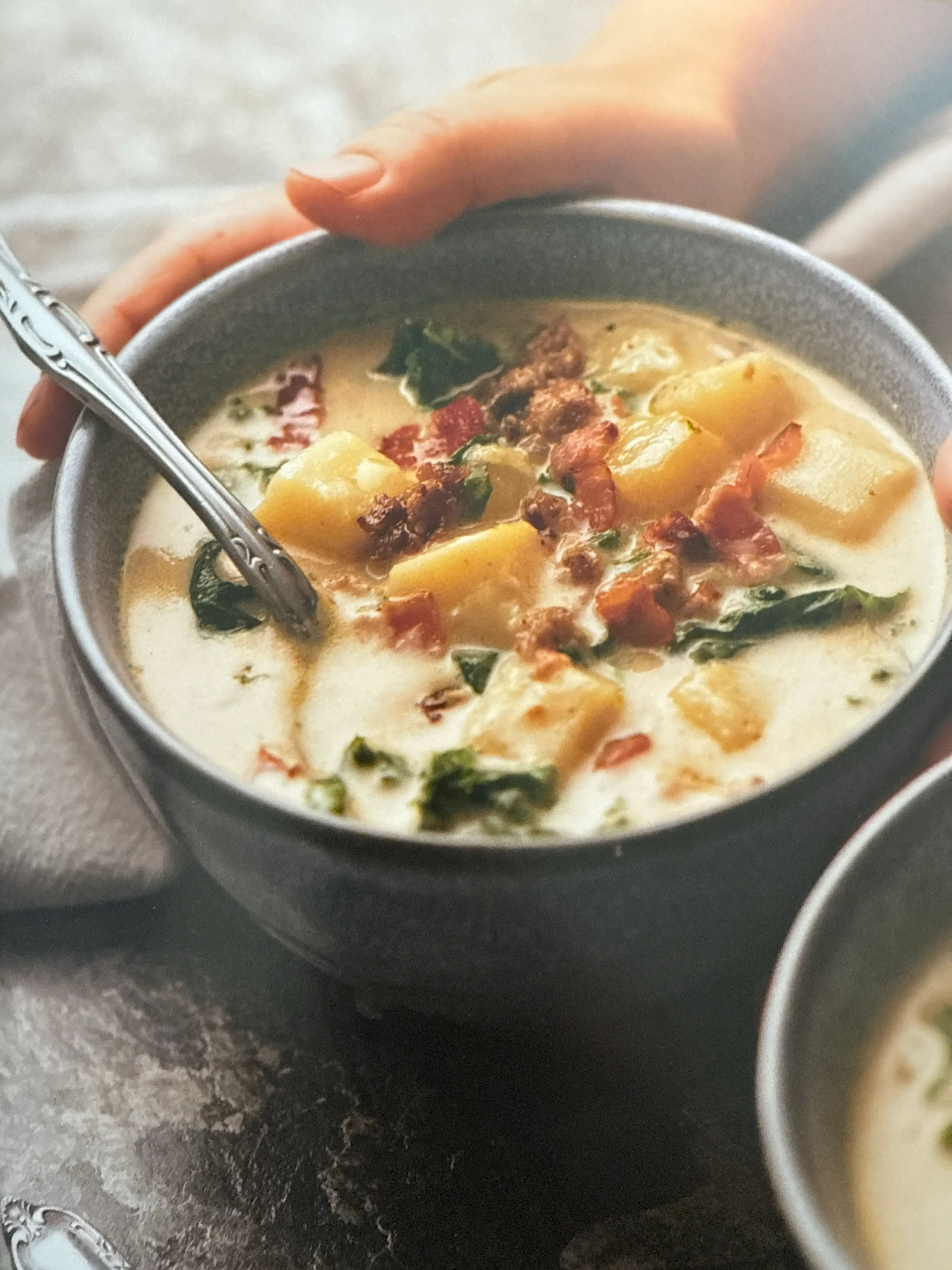 ZUPPA TOSCANA