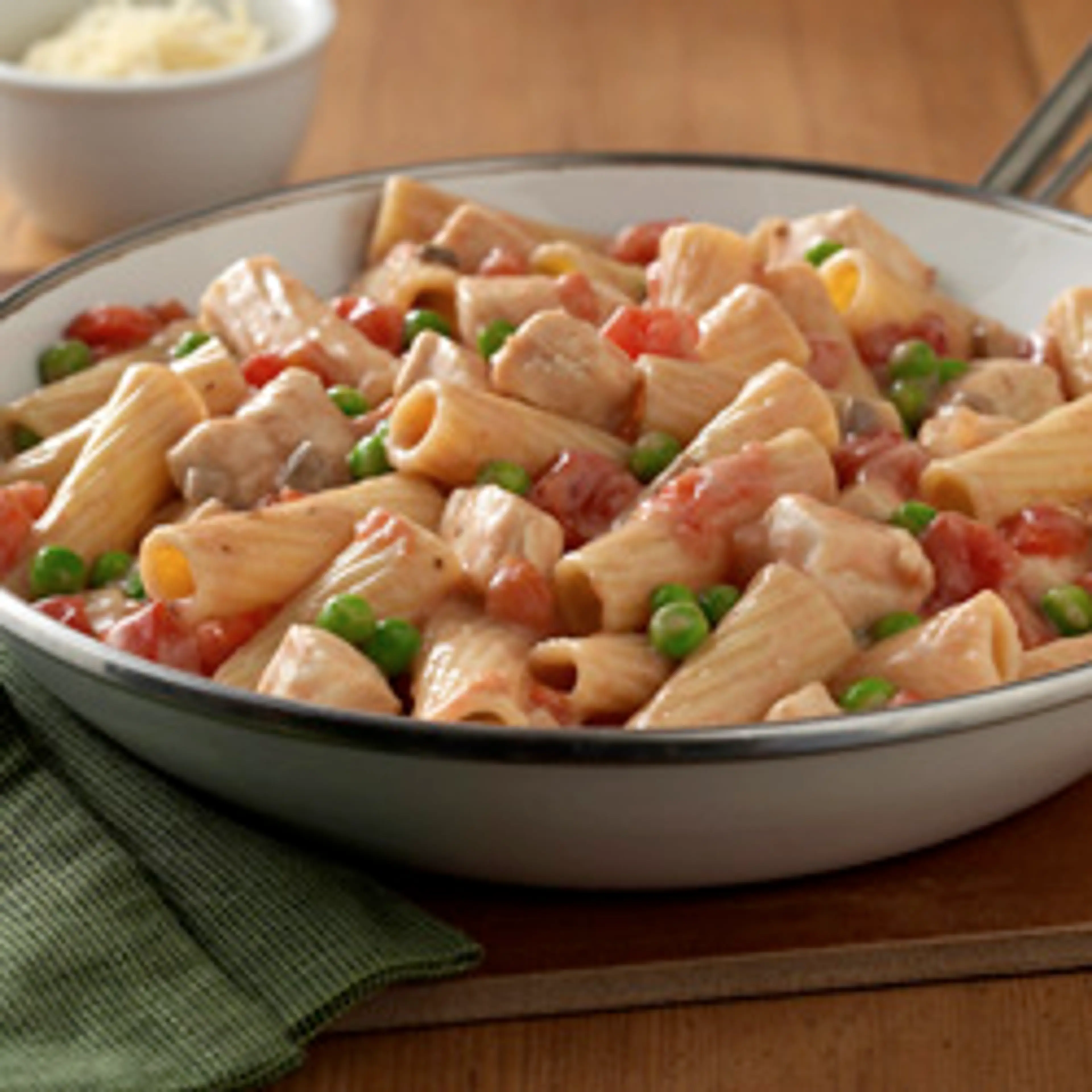 Creamy Chicken Pasta Skillet