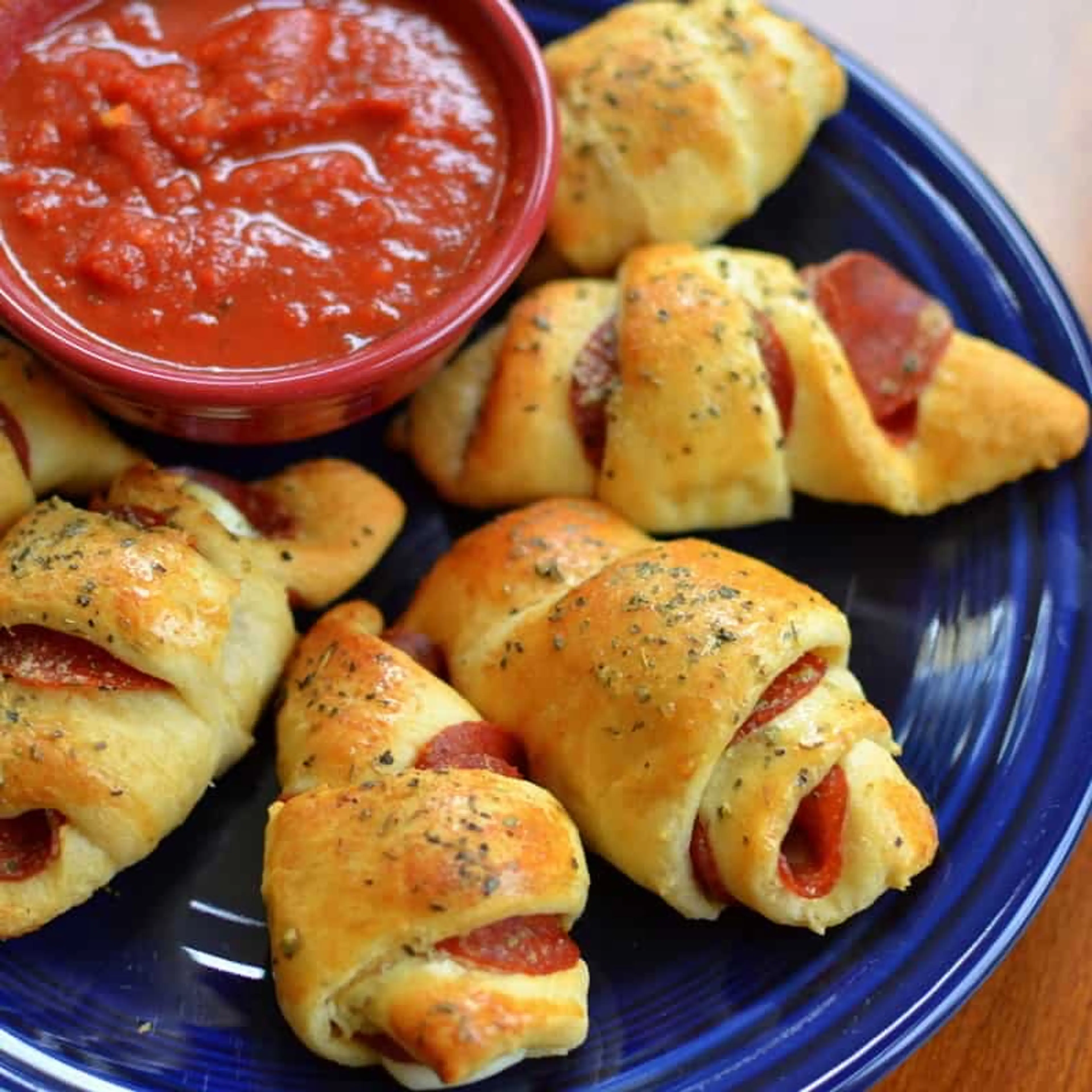 Pepperoni Pizza Crescent Rolls