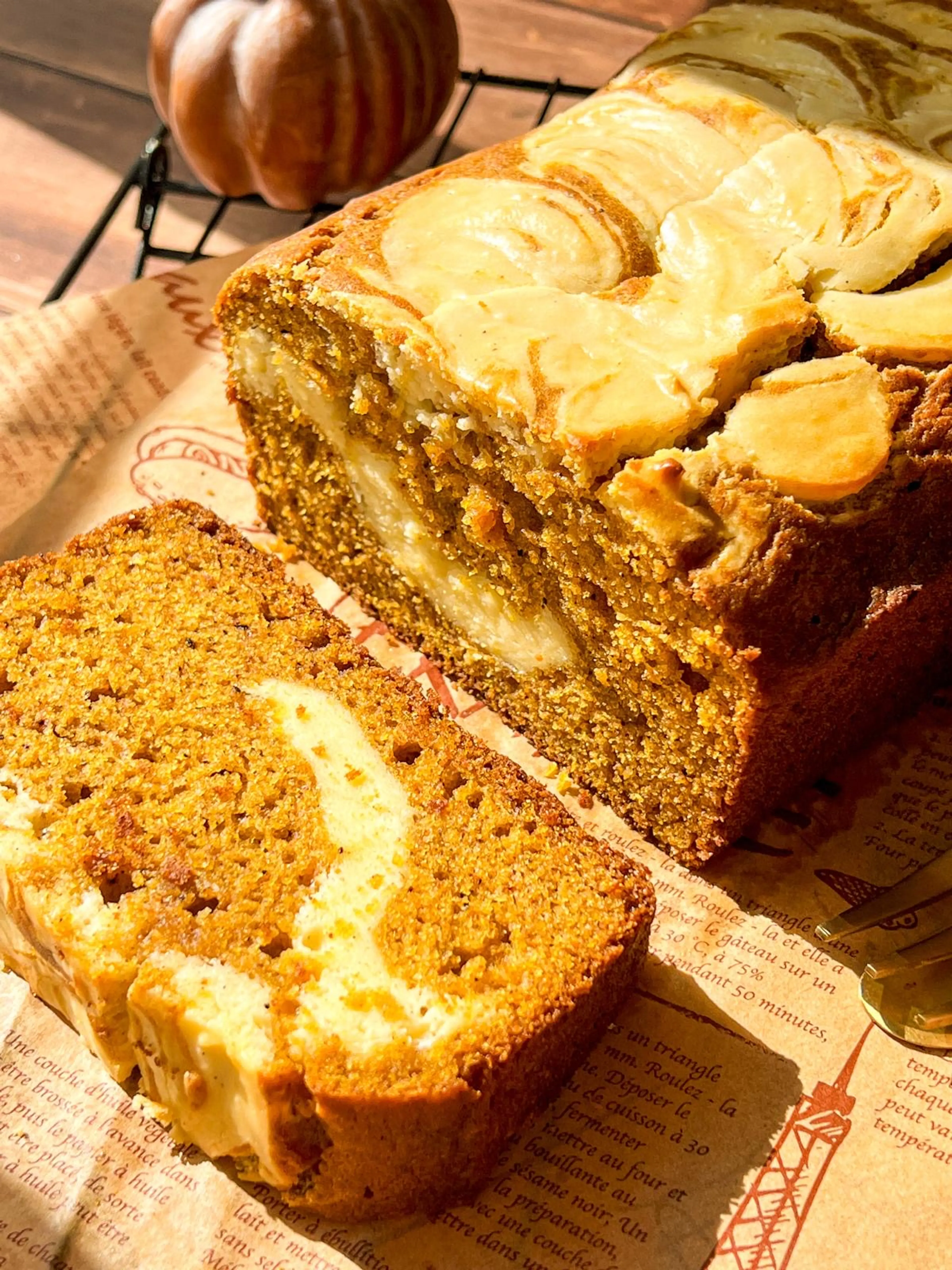 Pumpkin Bread with Cream Cheese Filling