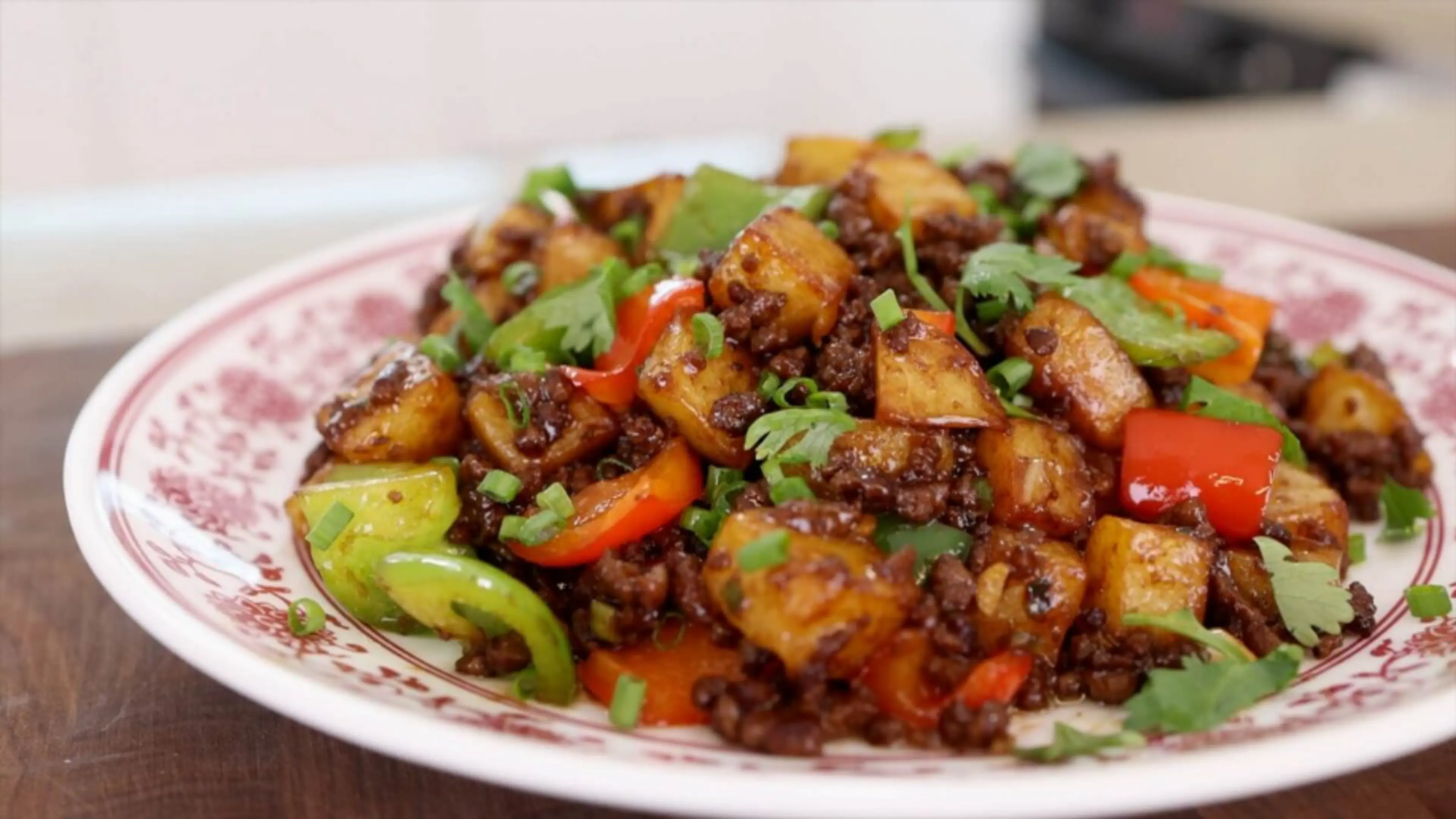 Ground Beef and Potato Stir-Fry