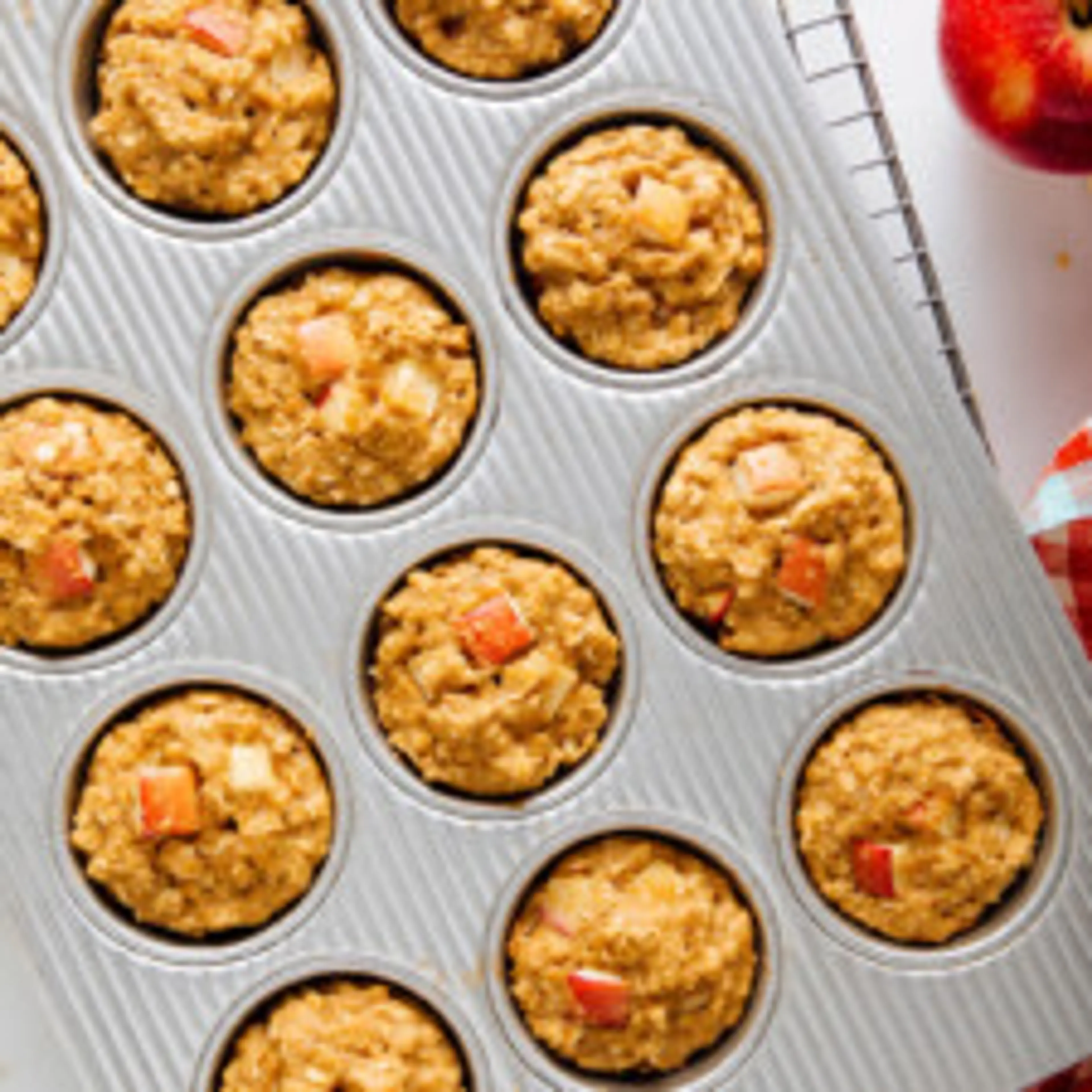 Apple Oatmeal Muffins