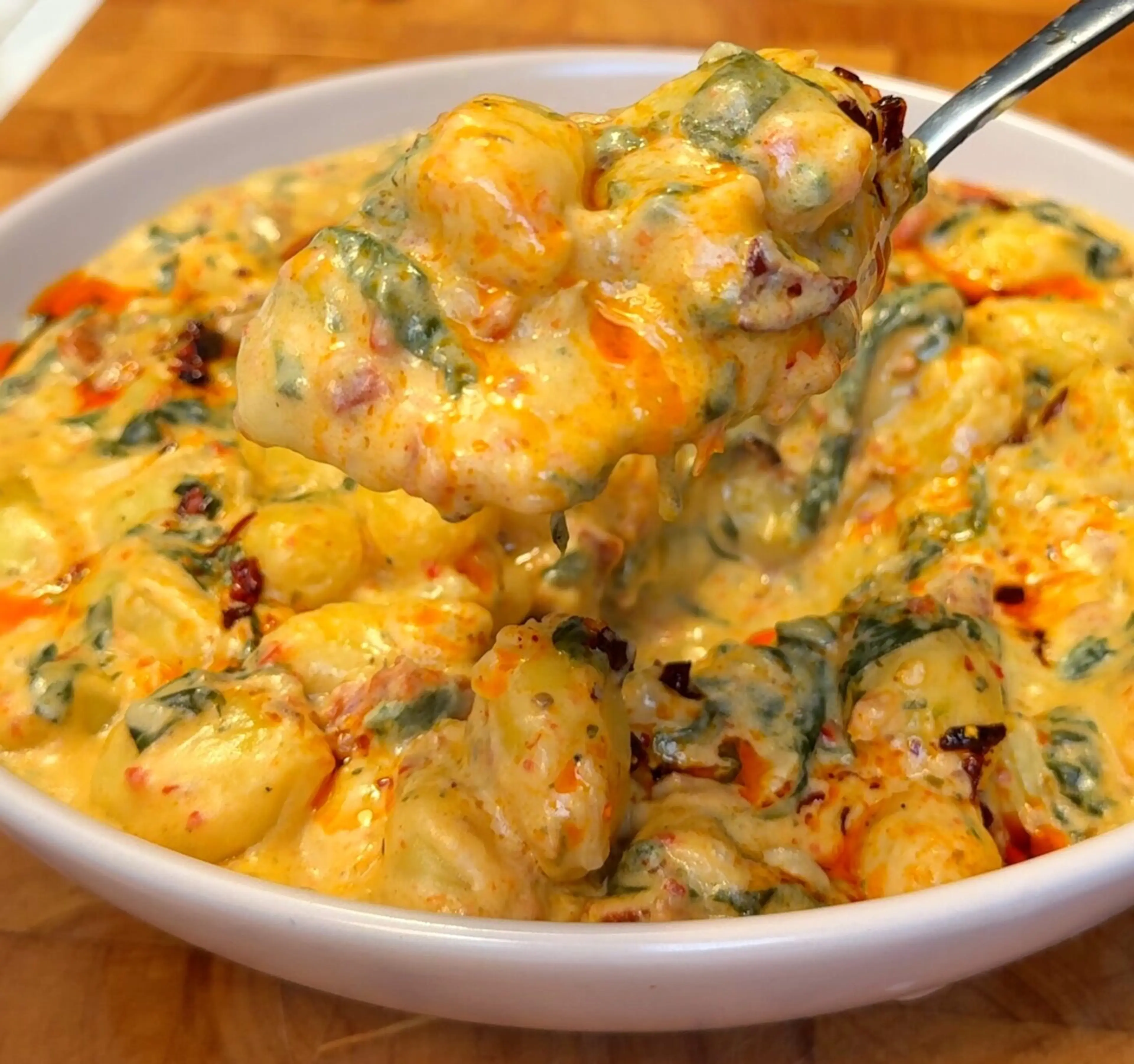 Creamy One Pan Spinach Gnocchi (20-Minute Vegan Dinner)