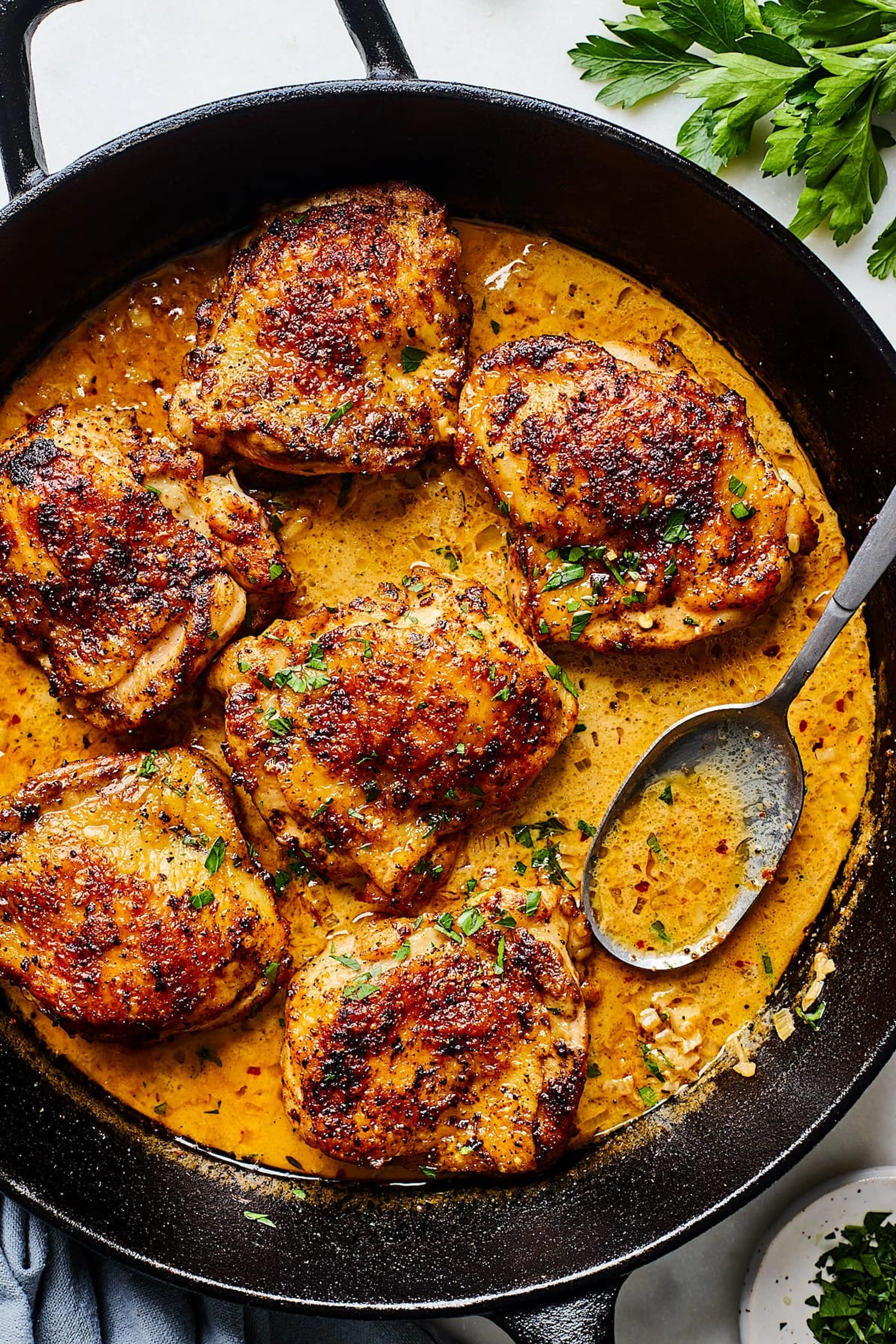 Skillet Chicken Thighs Recipe