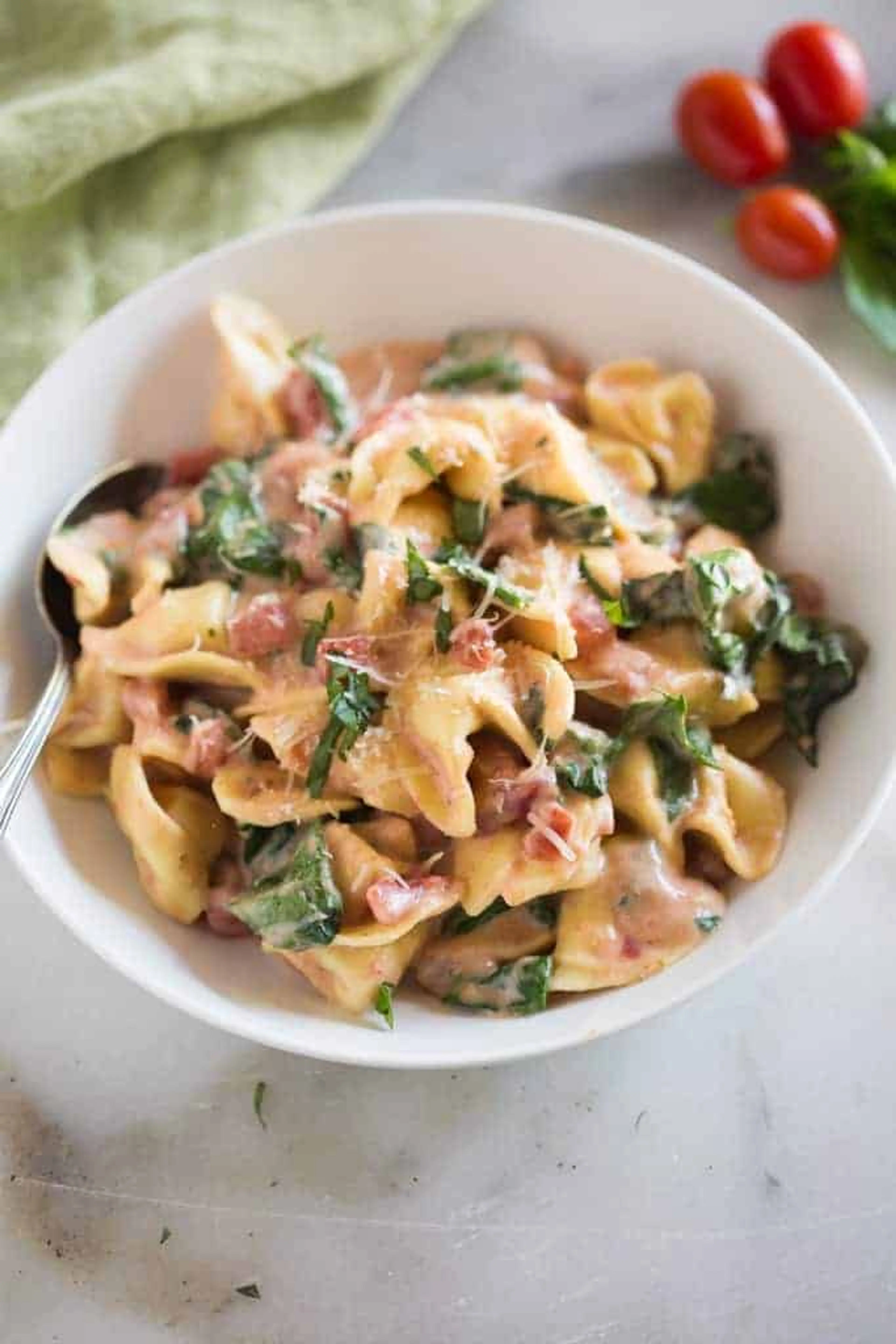 Creamy Tomato and Spinach Tortellini