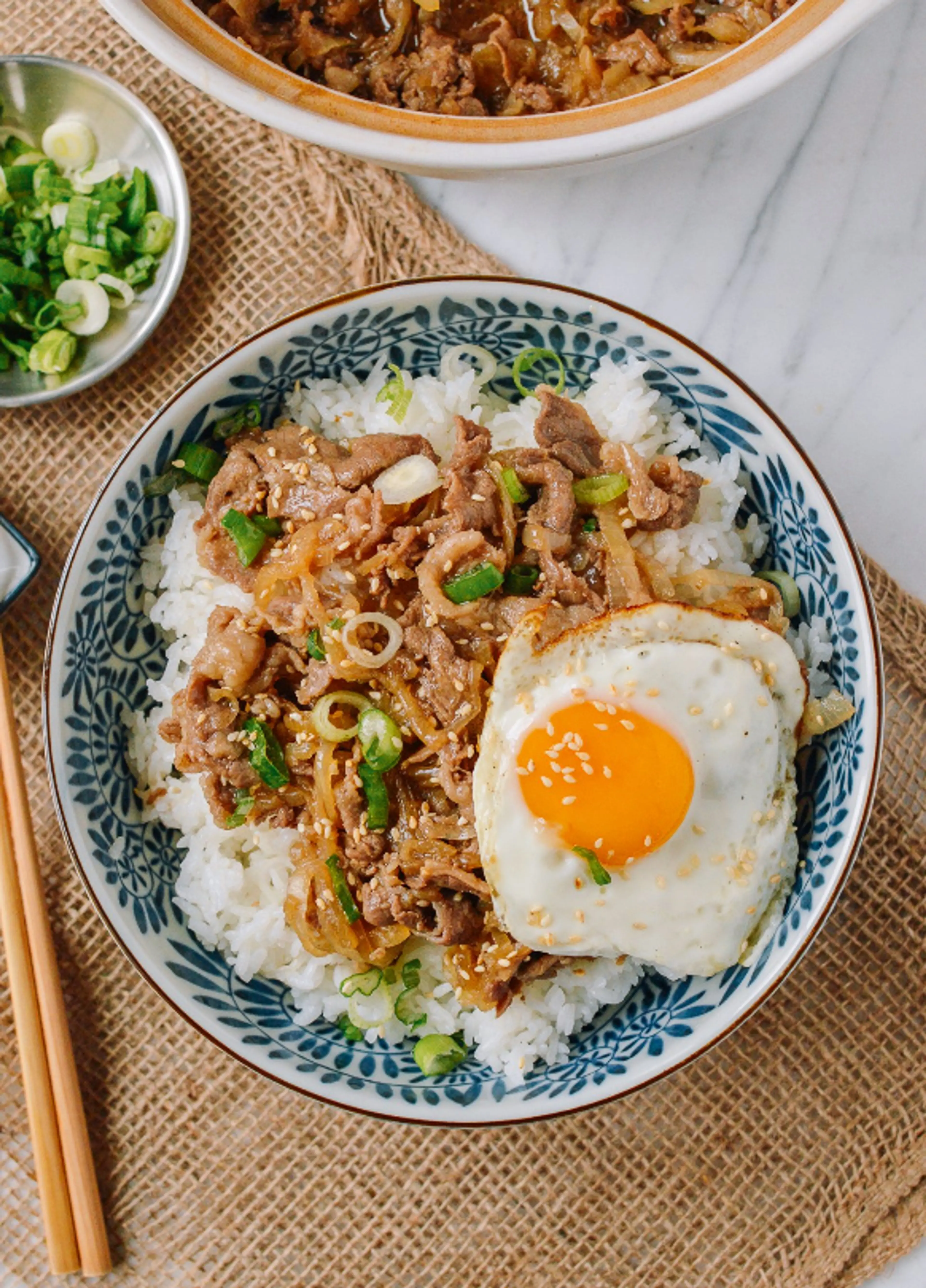 Gyudon (Japanese Beef & Rice Bowls)