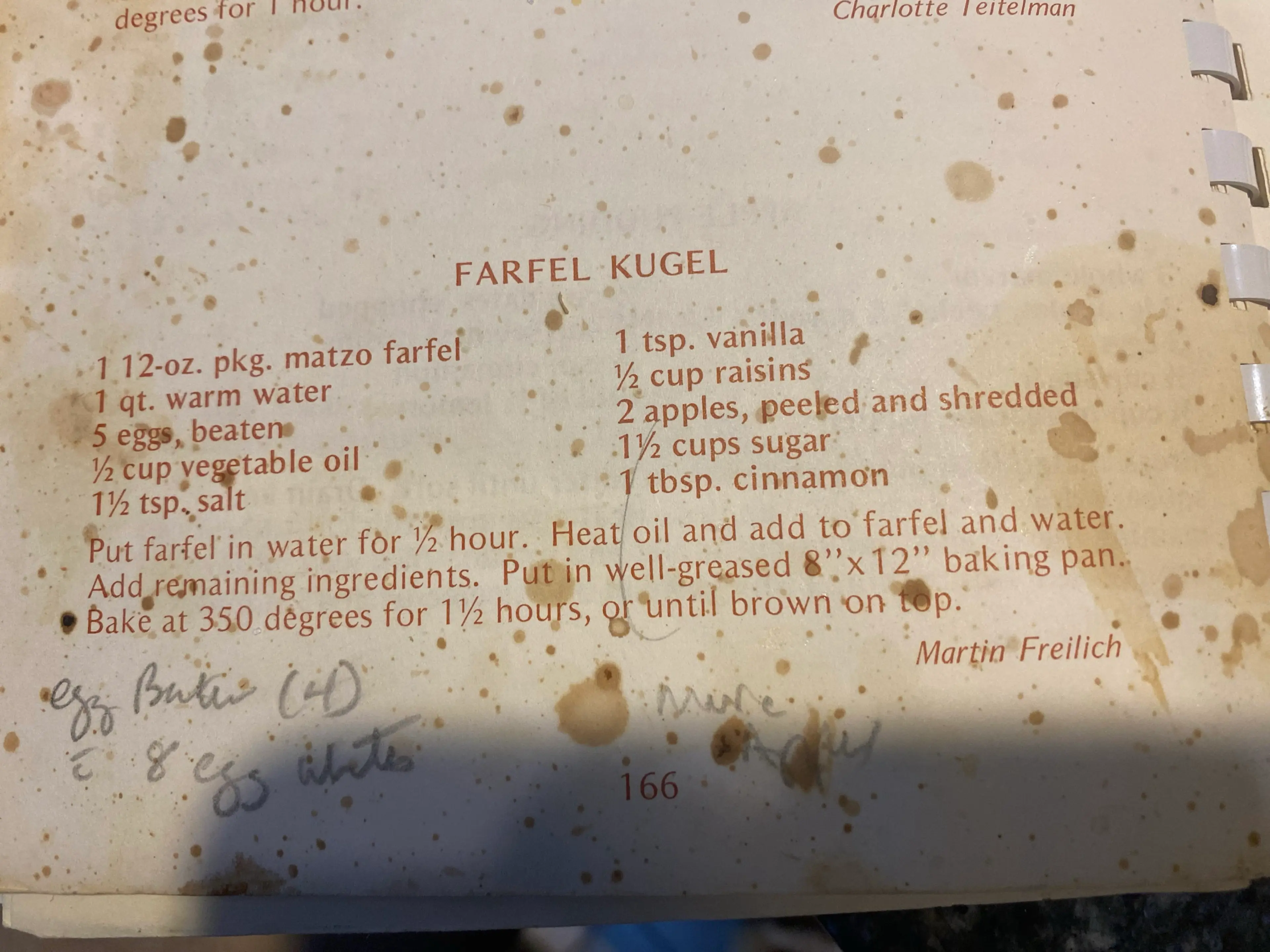 Aunt Caren’s Farfel Kugel