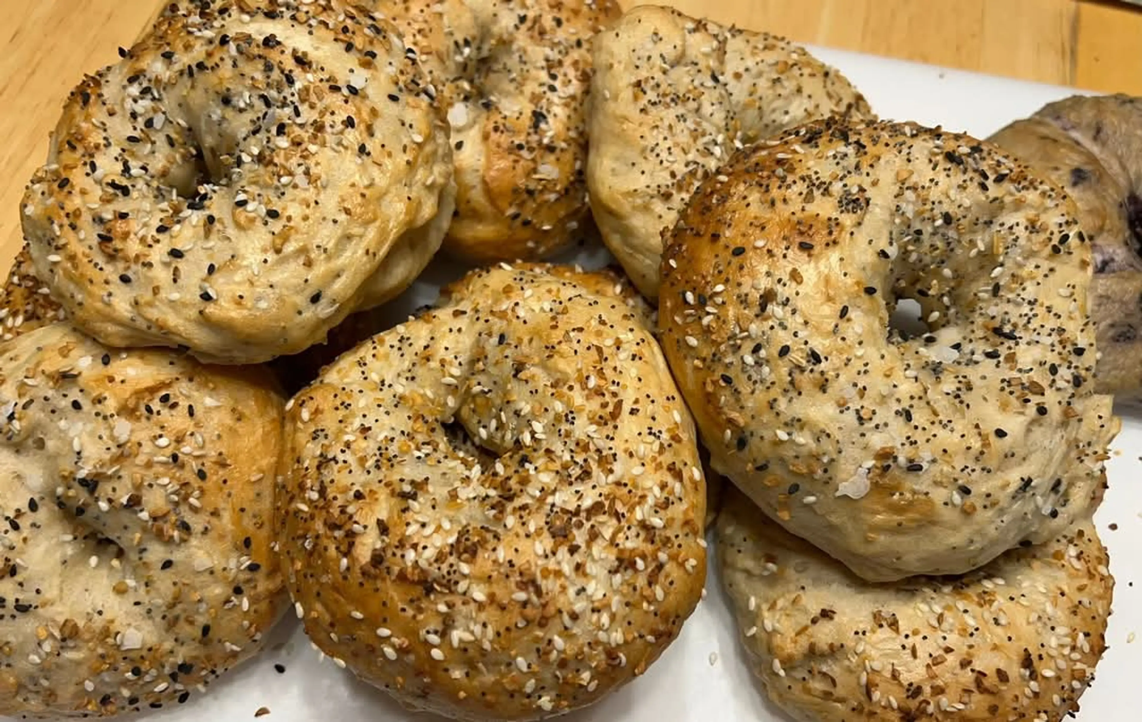 Easy Everything Bagel Bread