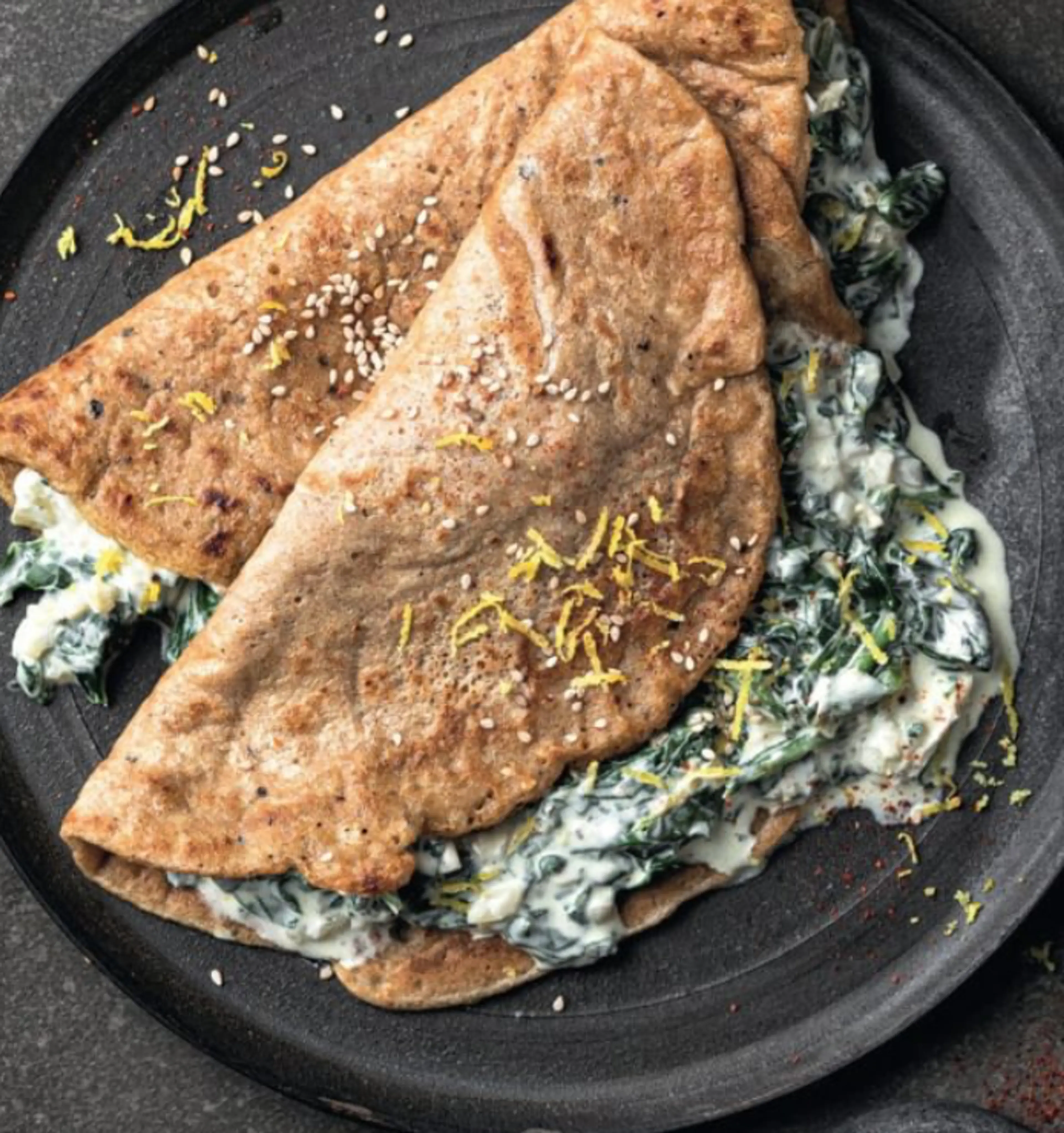 Einkorn pancakes with spinach filling