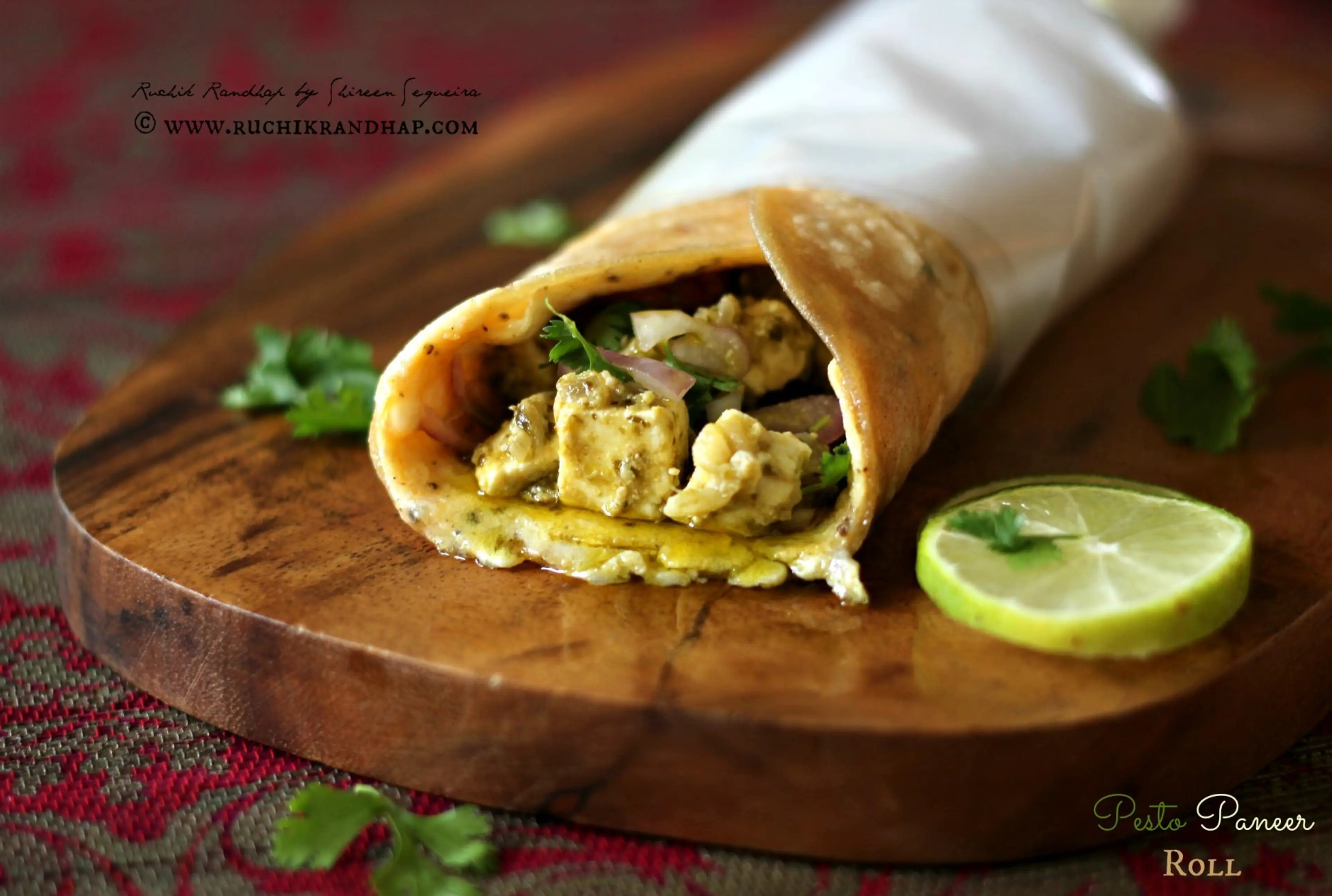 Pesto Paneer Roll