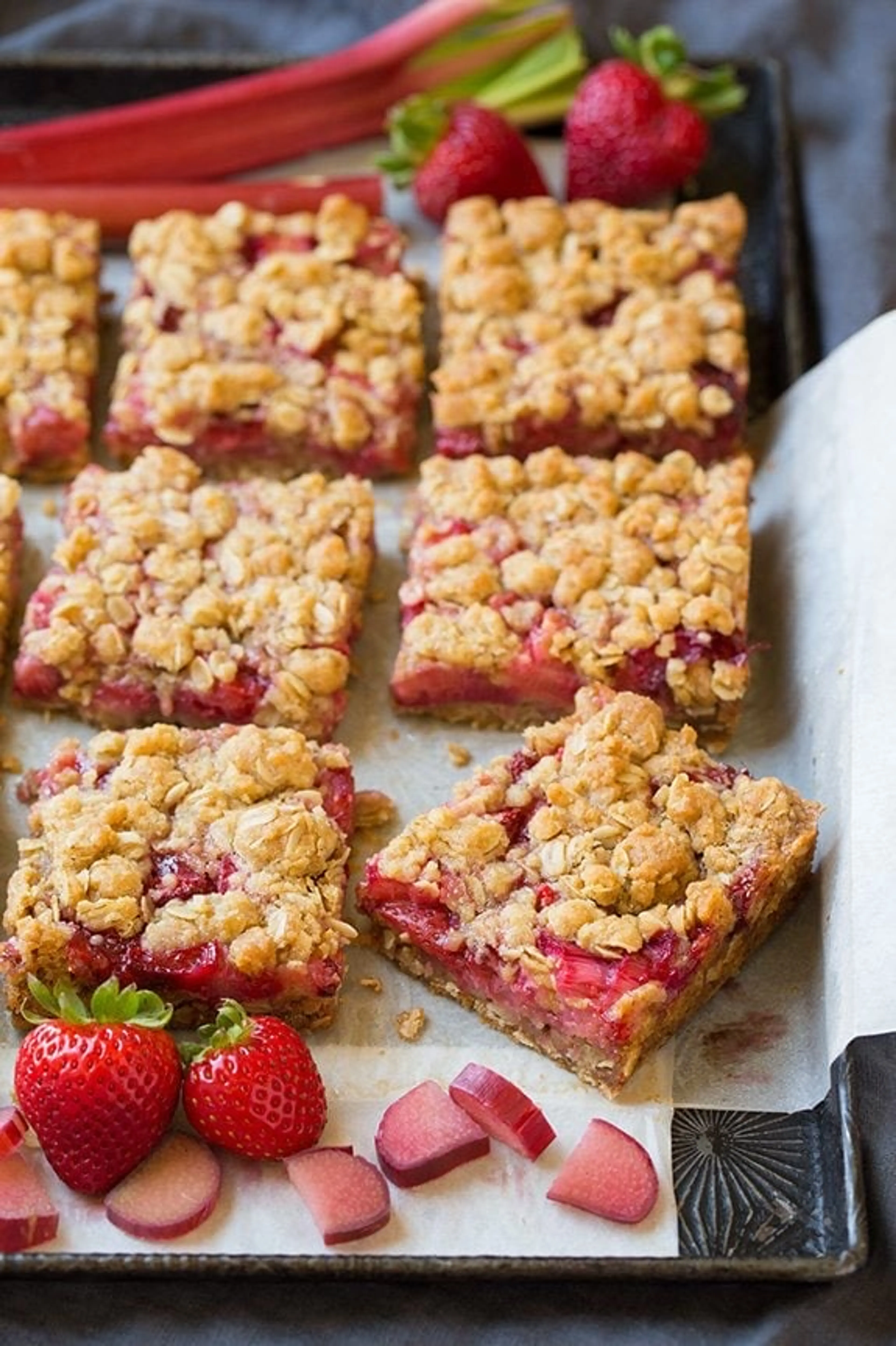 Strawberry Rhubarb Bars