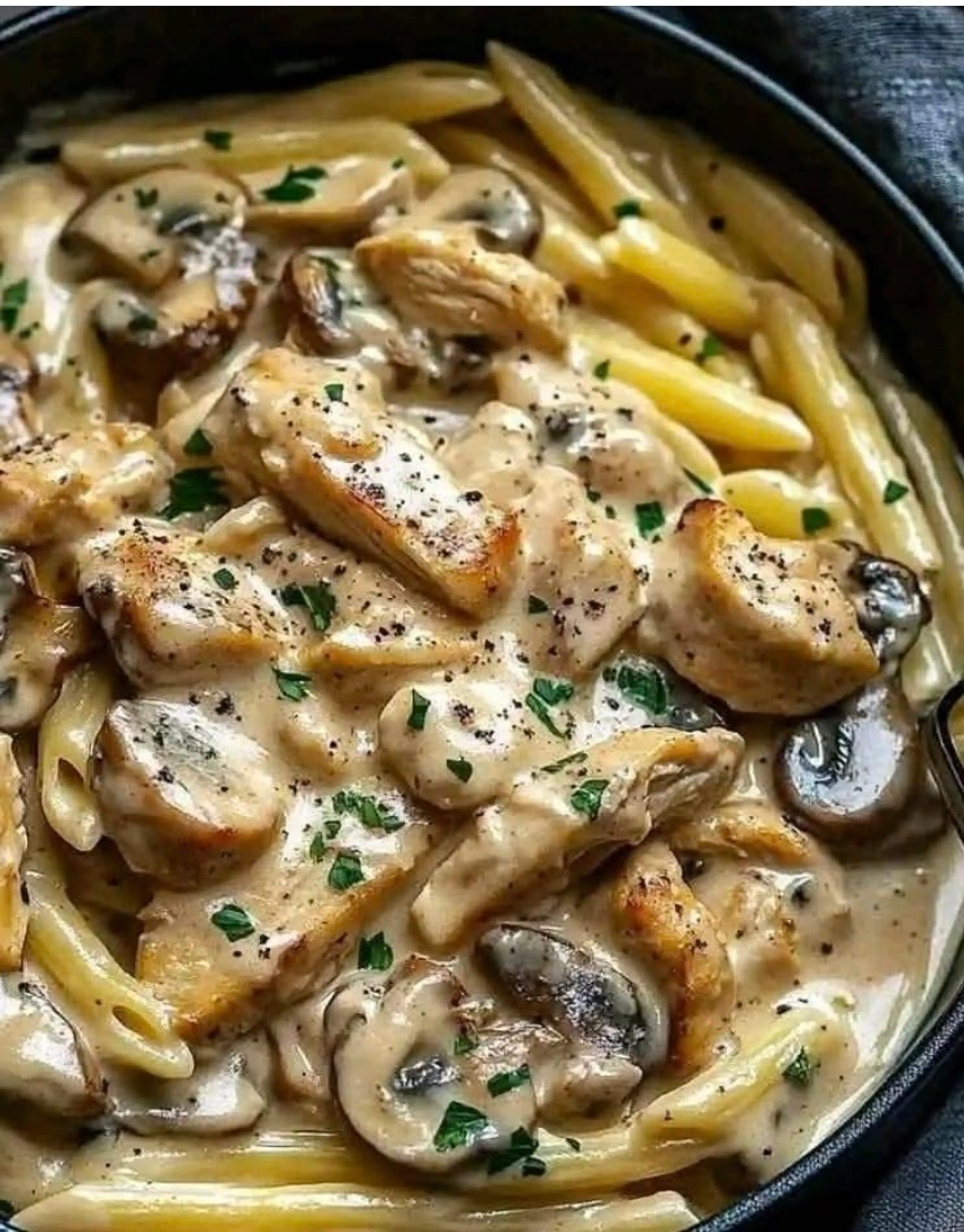 Rich and Creamy Chicken & Mushroom Pasta